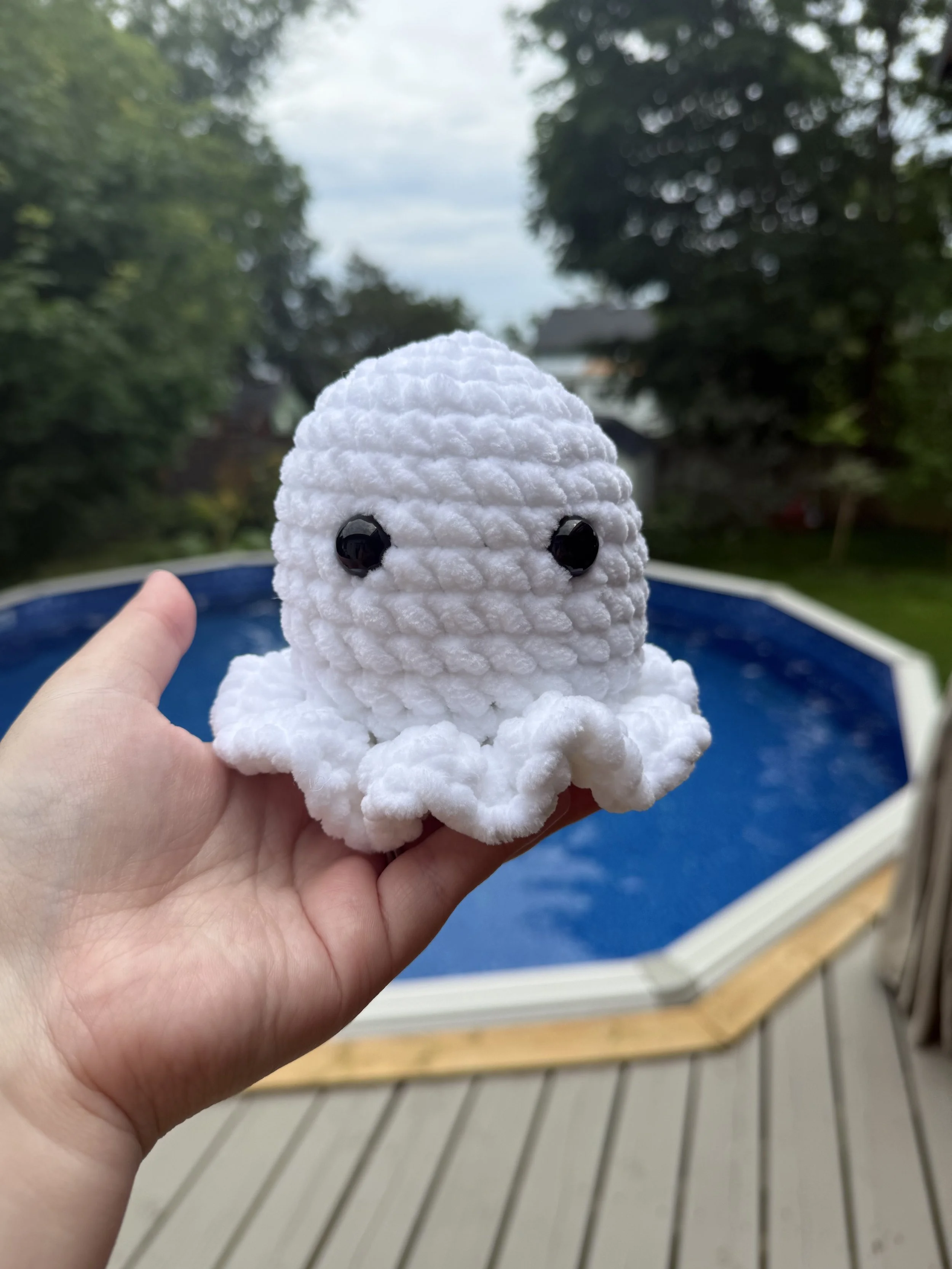 Ghost $15 Pattern by Cable + Canvas
