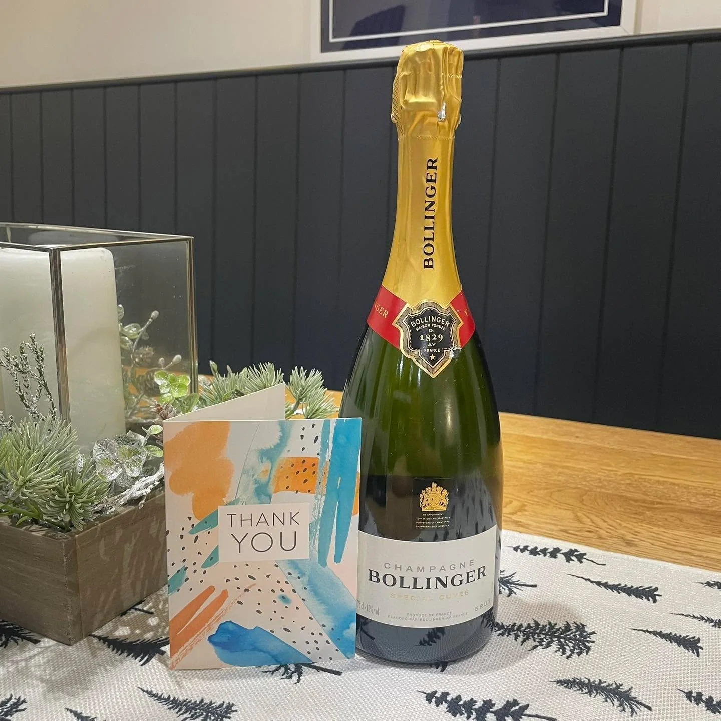Another lovely surprise gift from more happy customers ❤️🍾

Thank you Bex &amp; Ade for the gift and card! 🤩

#homemover #housepurchase #mortgagebroker #mortgageadvice #stokeontrent #staffordshire