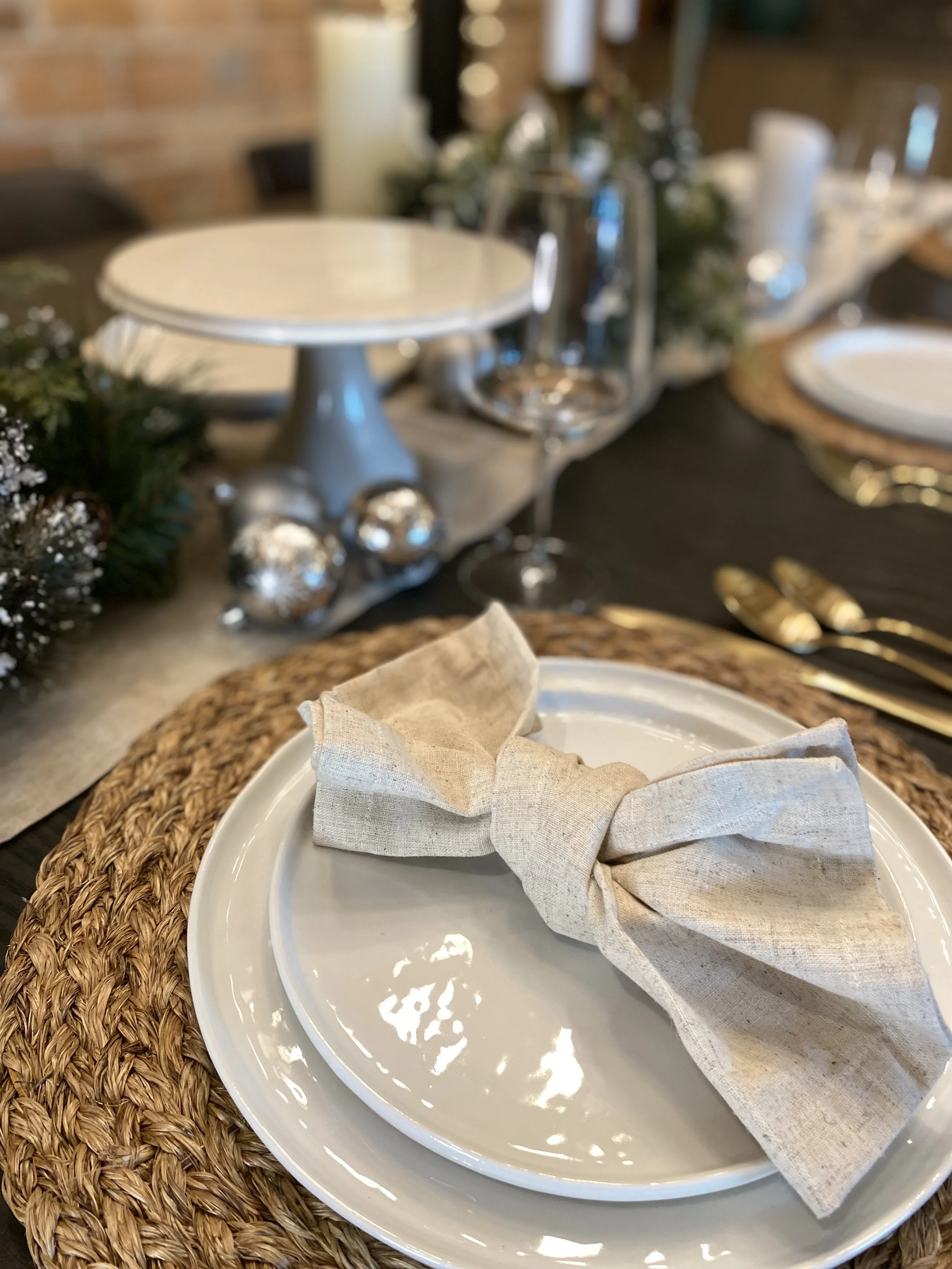 Dallas, TX Luxury Christmas Tablescape Styling.jpeg
