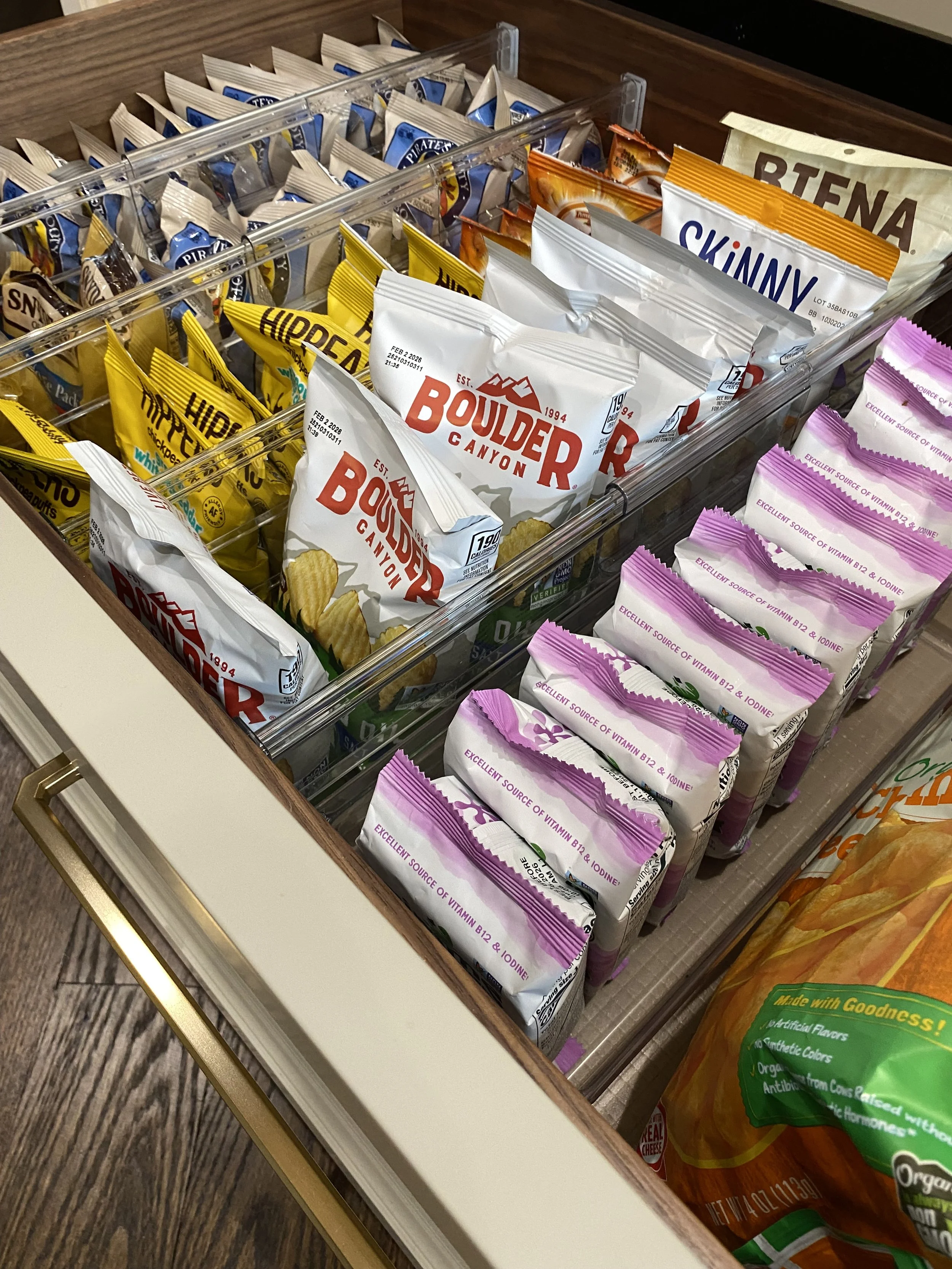 Burr Ridge, IL High-End Pantry Organization.jpeg