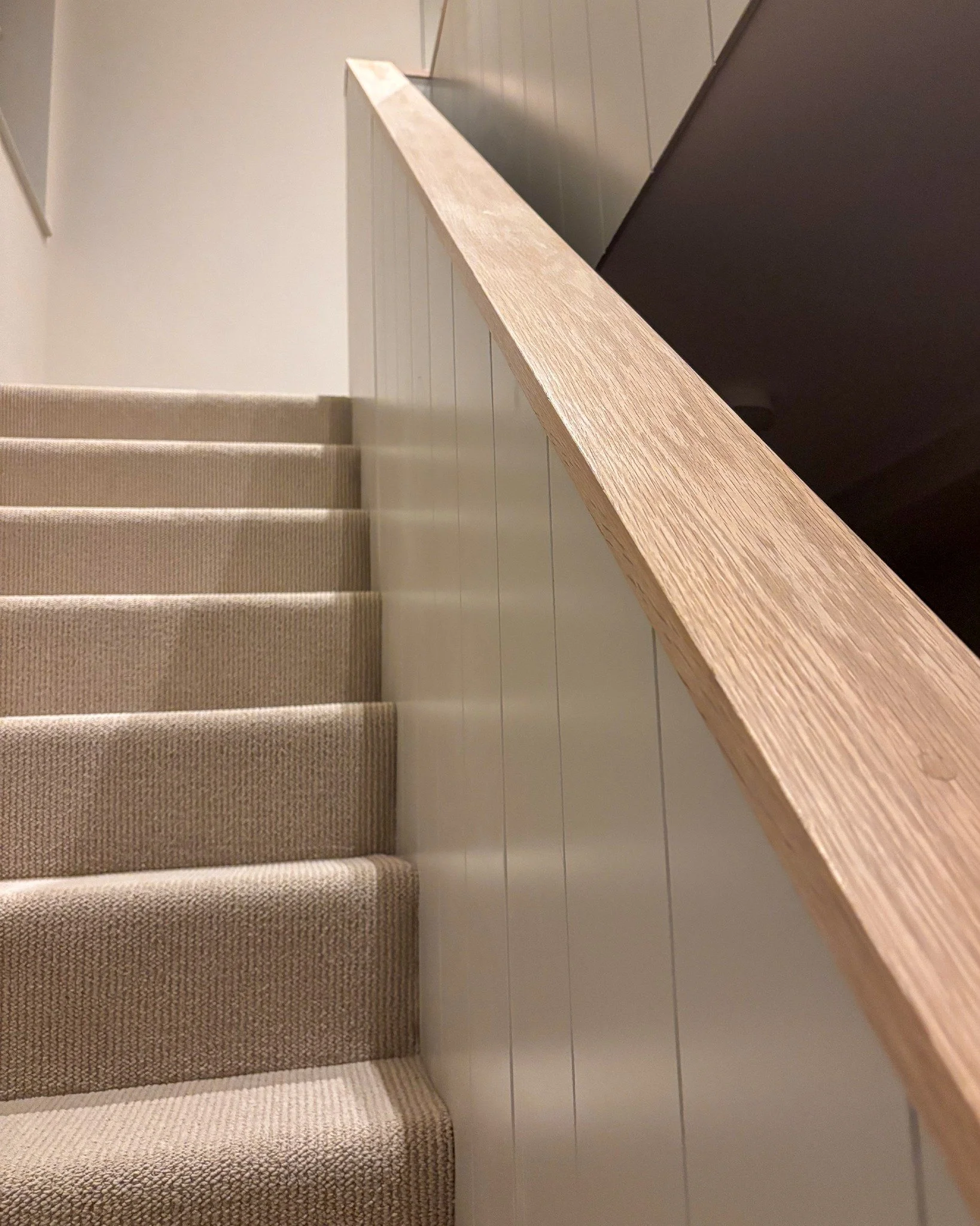 Stairs complete.
Clean lines, solid finish.

#BuildDetail #EmpireHomes #QualityConstruction #Craftsmanship