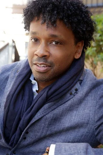 Aaron Jay Fossett Headshot