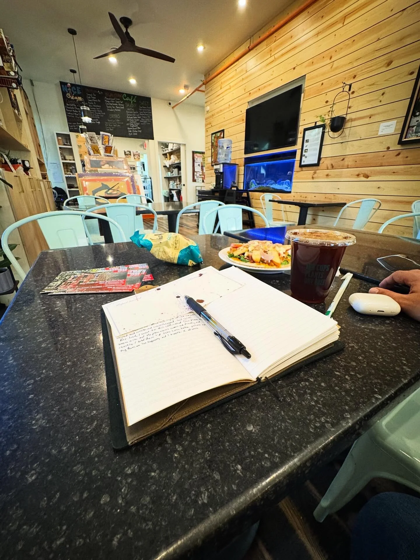 A lot of on-the-go writing over the last few days. I tried a new lunch place after classes yesterday in Old Louisville, @ourplacebenwasherpark. It was nice spot to write some and forget I had a meeting I was supposed to be on (which I quickly joined 