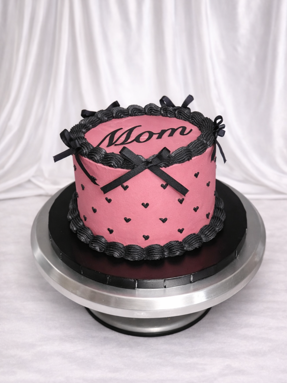 Pink Mother's Day White Vintage-Style Lambeth Cake Ajax Oshawa Whitby Scarborough Pickering