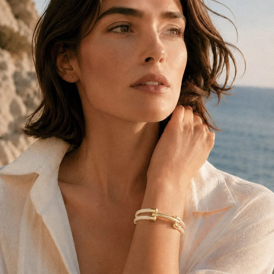 Pour celles qui nous inspirent chaque jour. 

Bracelets en rotin et m&eacute;tal dor&eacute;, fabriqu&eacute;s &agrave; Barbizon, disponibles dans plusieurs coloris.

&Agrave; d&eacute;couvrir en boutique ce week-end.
 38 bis Grande Rue, 77630 Barbiz