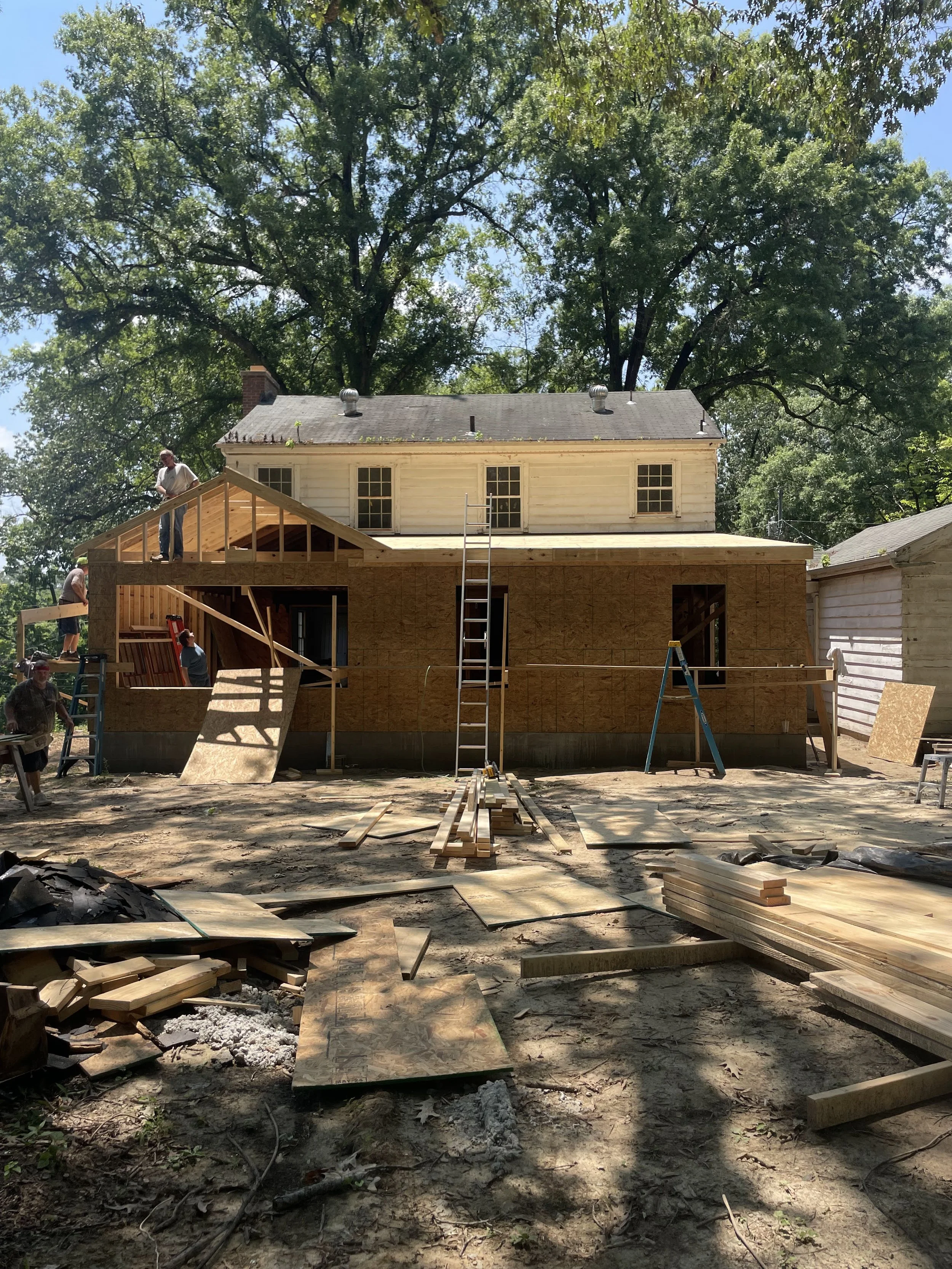 Image of an addition being added to an existing 1942 Colonial home