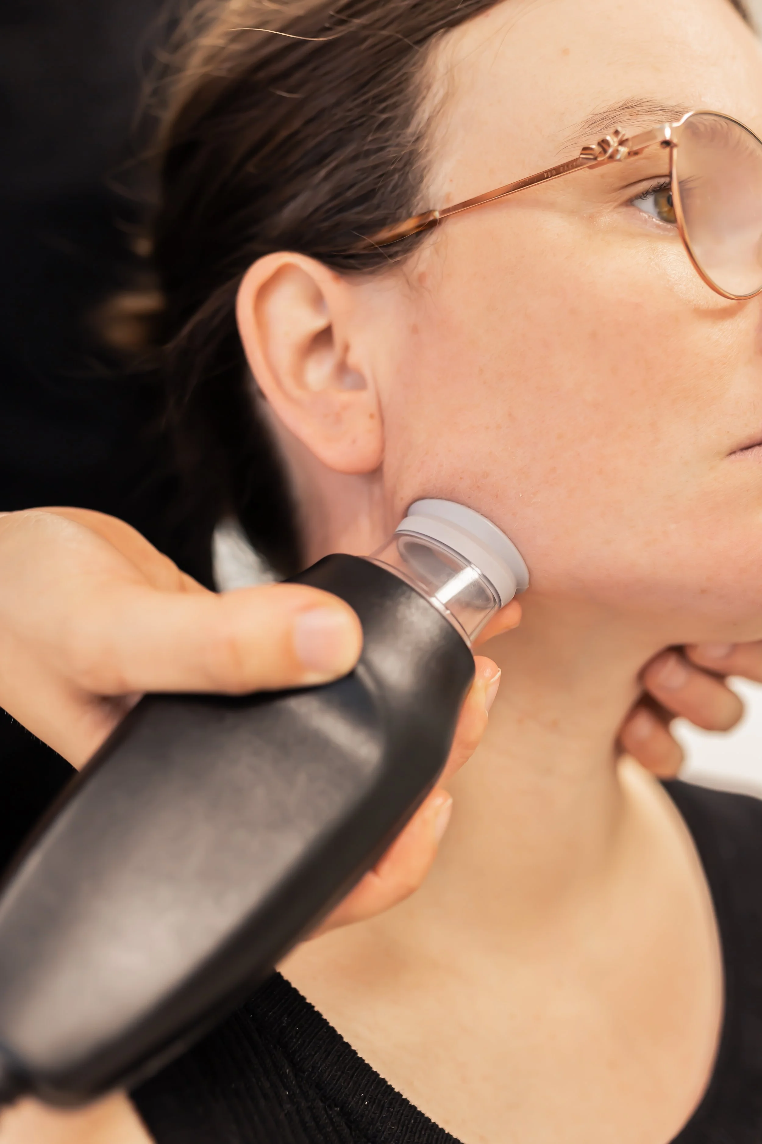 Lympha Touch Jaw I.jpg