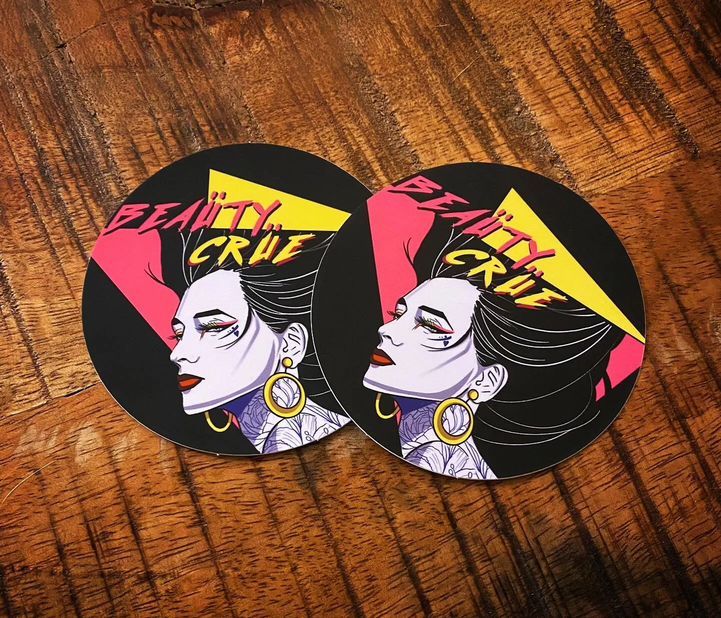 Stickers are fun! 🤩
This is just a limited run sticker so supplies are limited but if you want one, ask for it at your next appointment! Stay beaütiful crüe 😘
PS if you ever need some rad art @monstermishtattoos is the best!
#beautycr