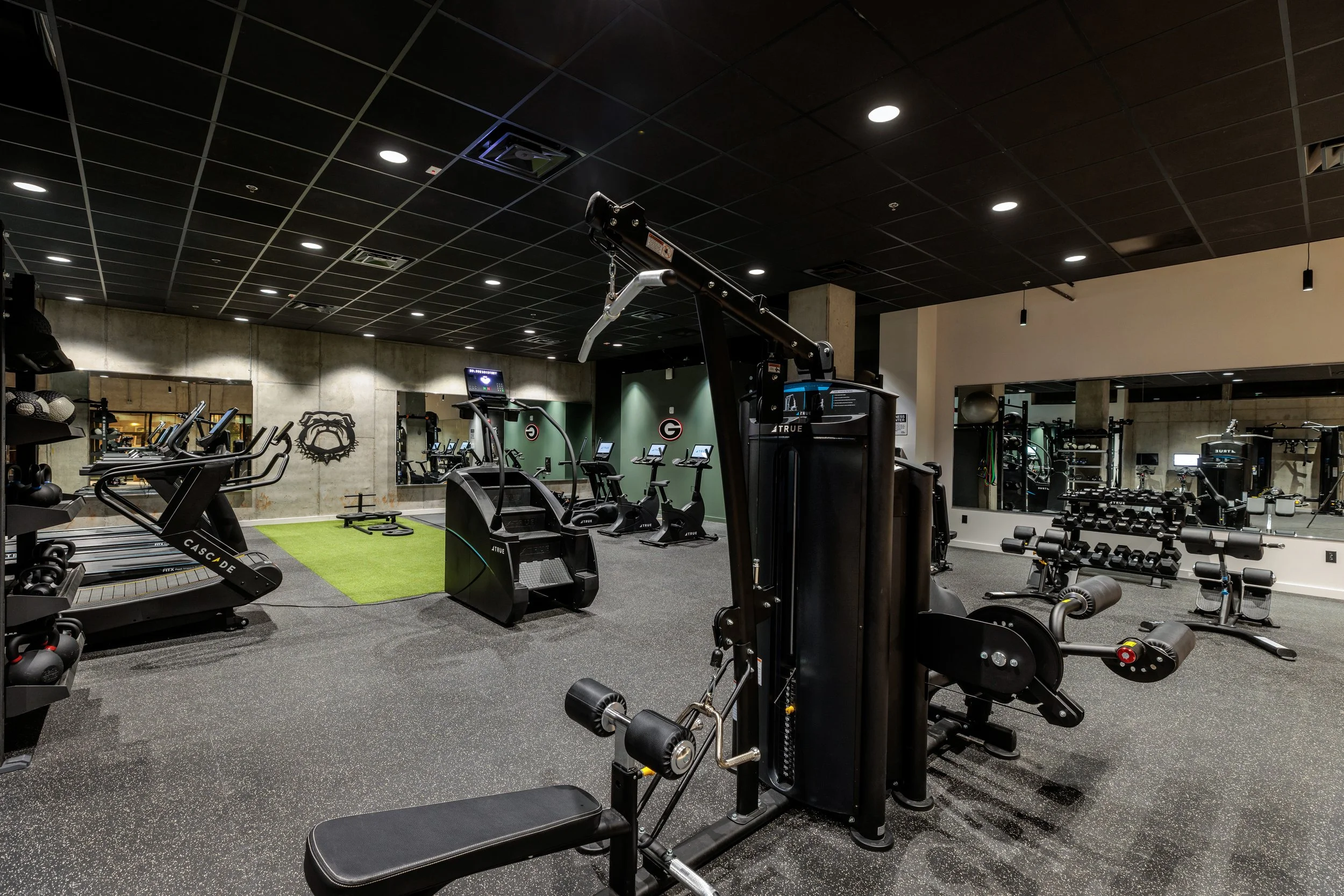 gym1.jpg