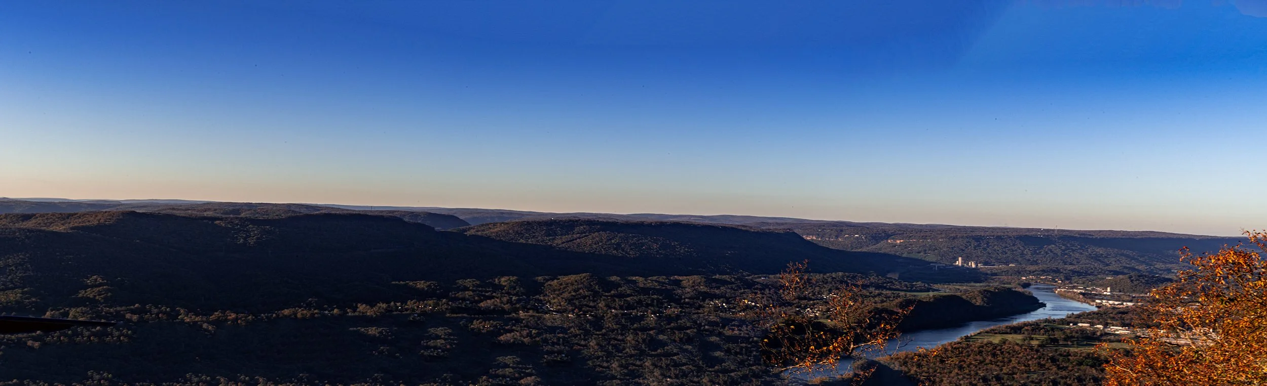 Panoramic of the west side of Chattooga