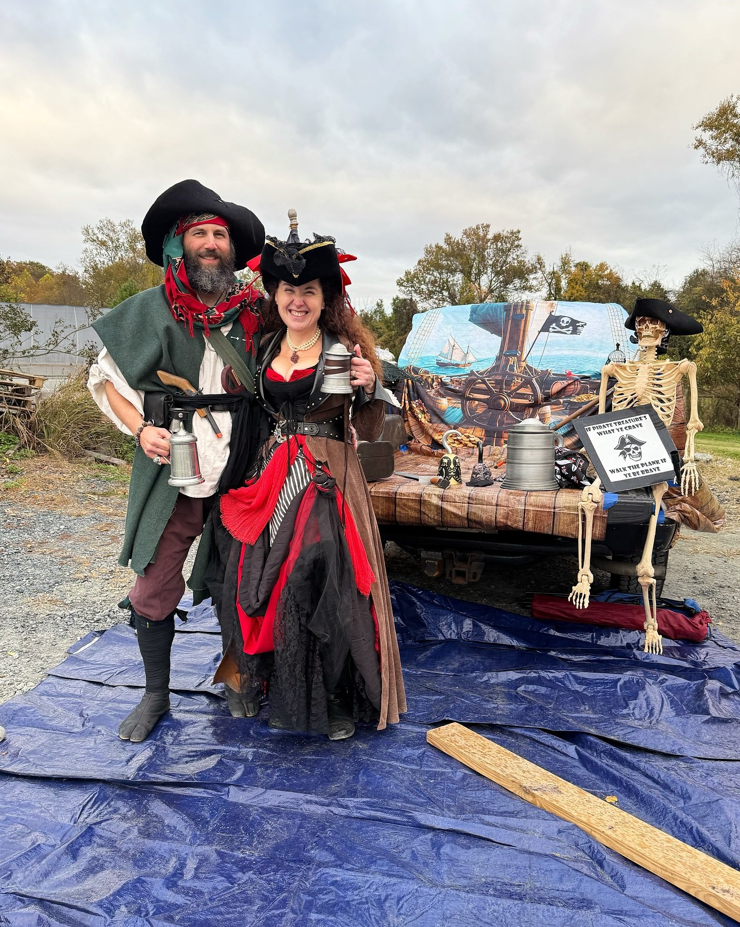 Big thanks to everyone who joined us for our first Trunk or Treat! 🚗🍬 Such a fun night filled with costumes, candy, and community 🎃 #BeerFarm #TrunkOrTreat