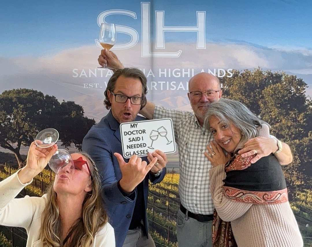 SLH Wine Artisans Sun Wind and Wine Photo Booth - Drew Zavala Booths