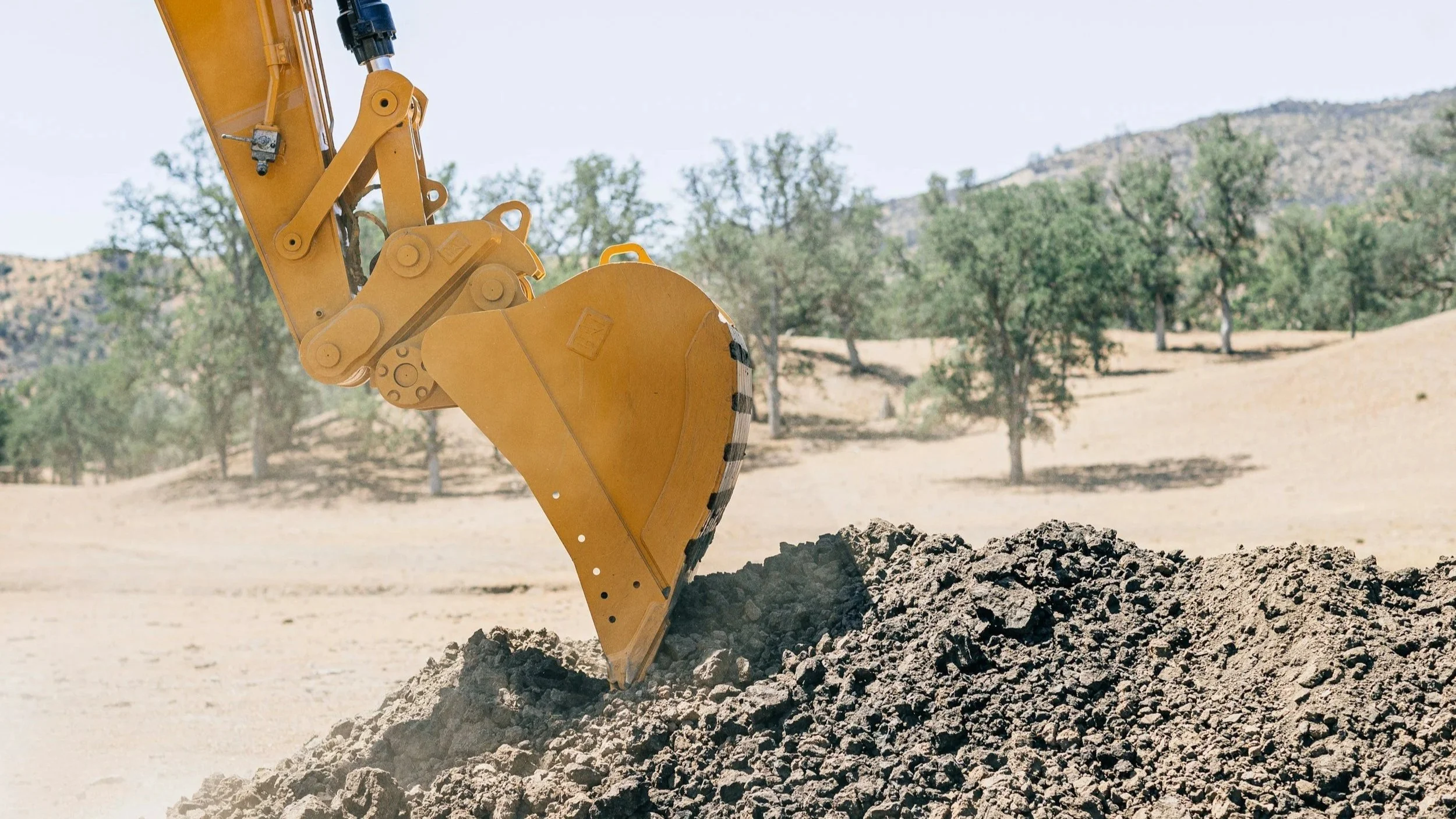 Planning to Dig This Summer? Here’s Why You Should Know What’s Underground First