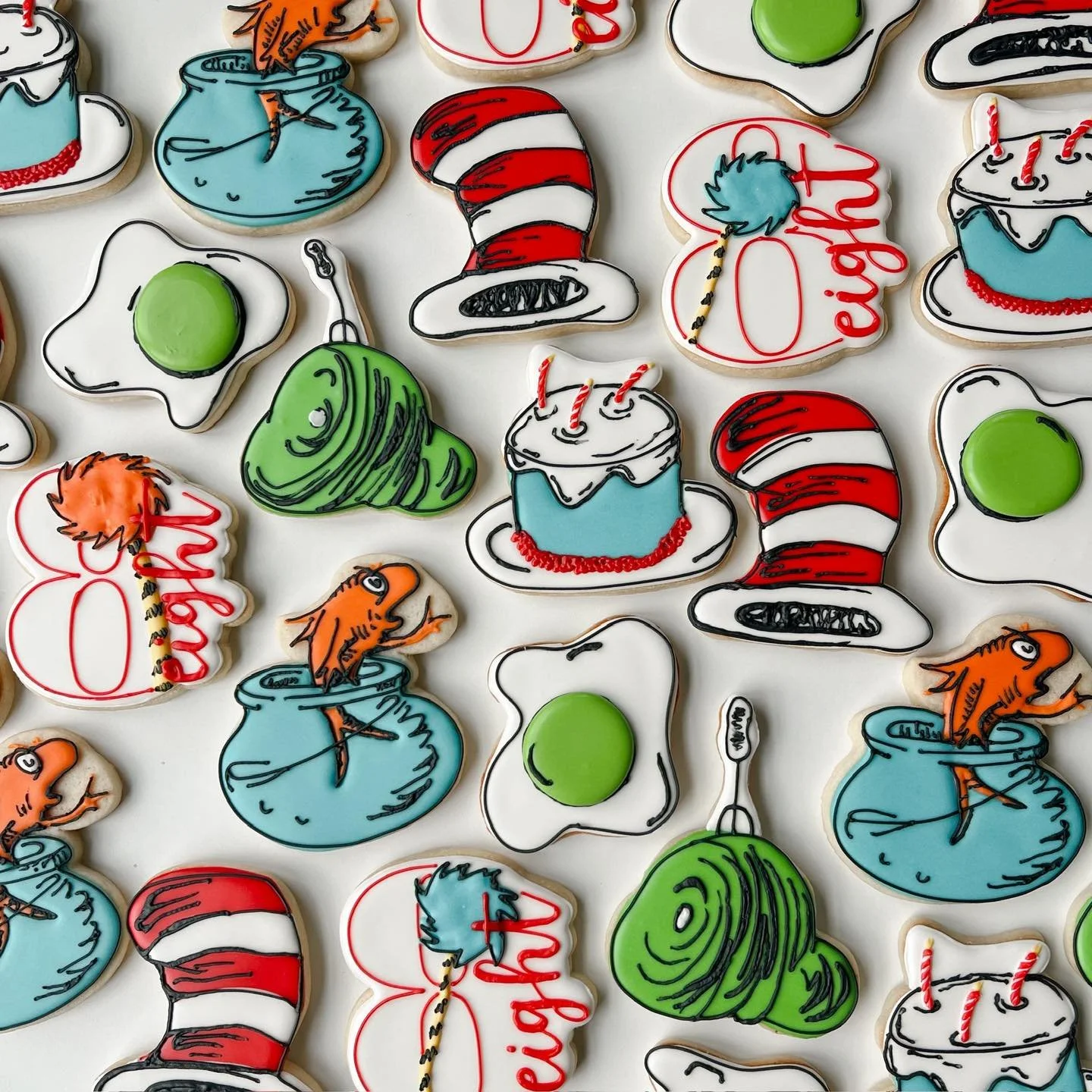 Oh the sweets you&rsquo;ll find
at Sweet Pine 🍪🎩📚✨

Happy Dr. Seuss Day!

#readacrossamerica #kidspartyideas #schoolcelebration #classroomtreats #bookcharacterparty #drseuss #DrSeussDay #drseussweek #drseusstheme #drseussbooks #sugarcookiesdecorat