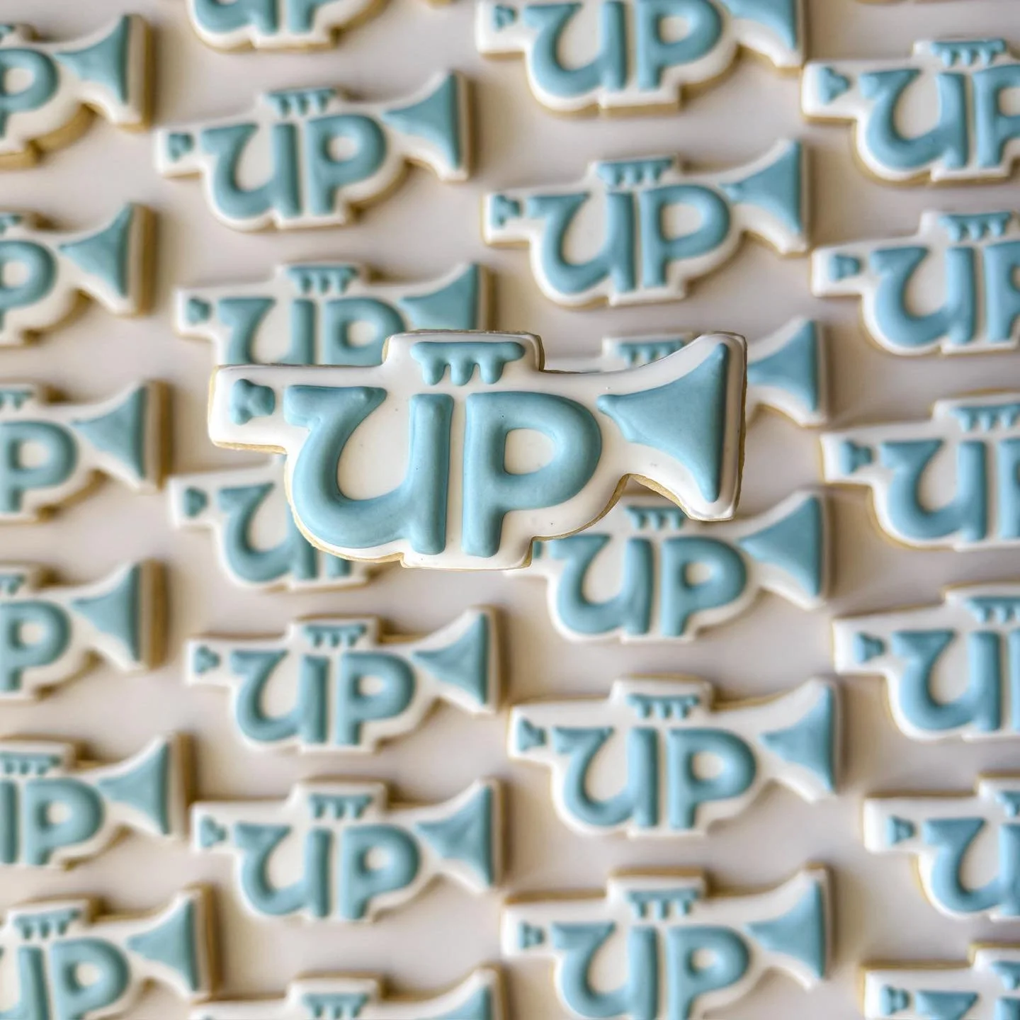 Didn&rsquo;t play an instrument.
Did play with icing. 🎺🍪

Happy National Marching Band Day 🤍

#nationalmarchingbandday #nationalmarchingband #marchingband #marchingbandlife #highschoolband #bandkid #supportthearts #schoolspirit #almamater #bandpri