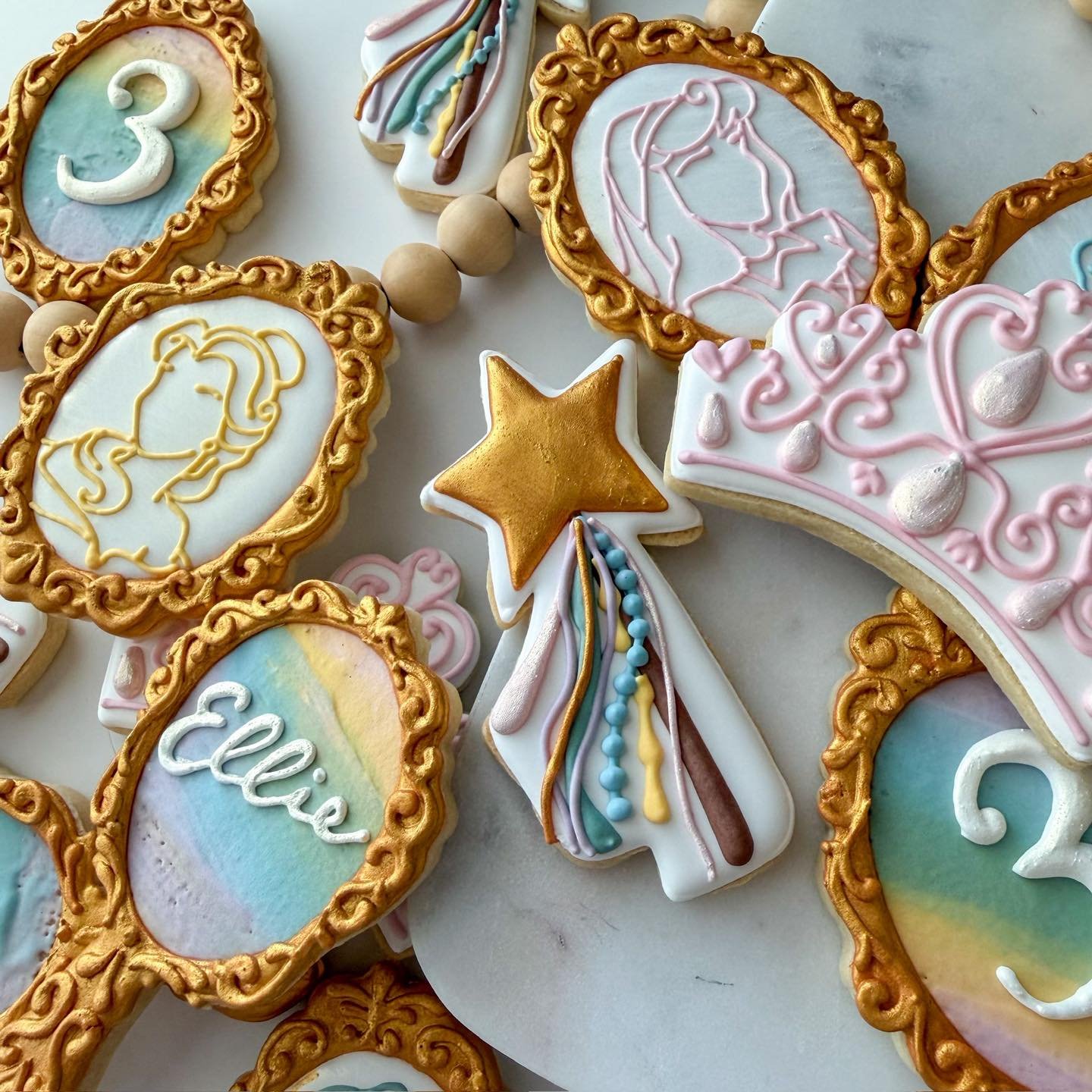 Three years old and already living in her fairytale era 👑🍪

#disney #disneyprincess #disneyprincessbirthday #3rdbirthday #3rdbirthdayparty #3rdbirthdaycookies #girlbirthdaycookies #princessbelle #princessaurora #mirrormirroronthewall #sugarcookiesd