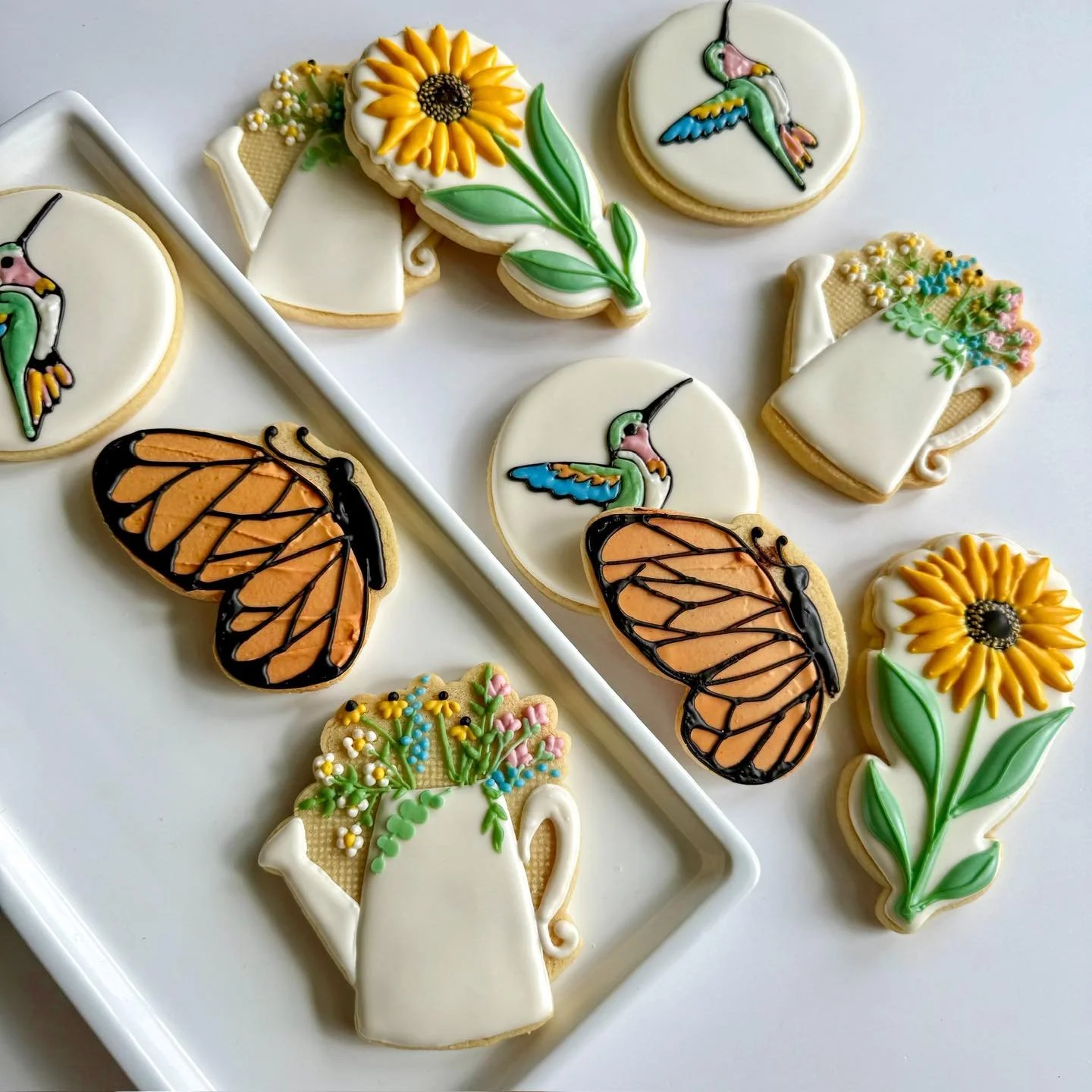 Just a little Earth Day appreciation for the birds, blooms, and butterflies 🌎🍪

#earth #EarthDay #explorepage #nature #naturelovers #butterflycookies #flowercookies #floraldesign #floralcookies #earthdayeveryday #sugarcookiesdecorated #royalicingco