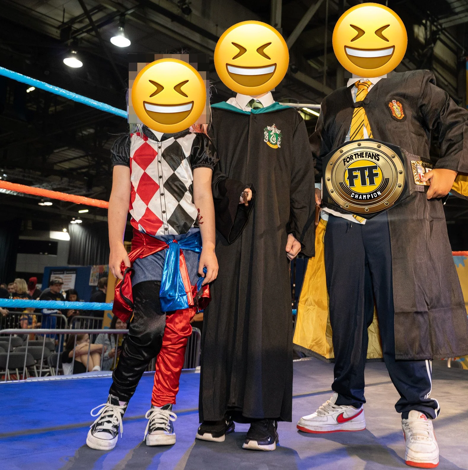 Be the Champ! – Take your Photo ringside