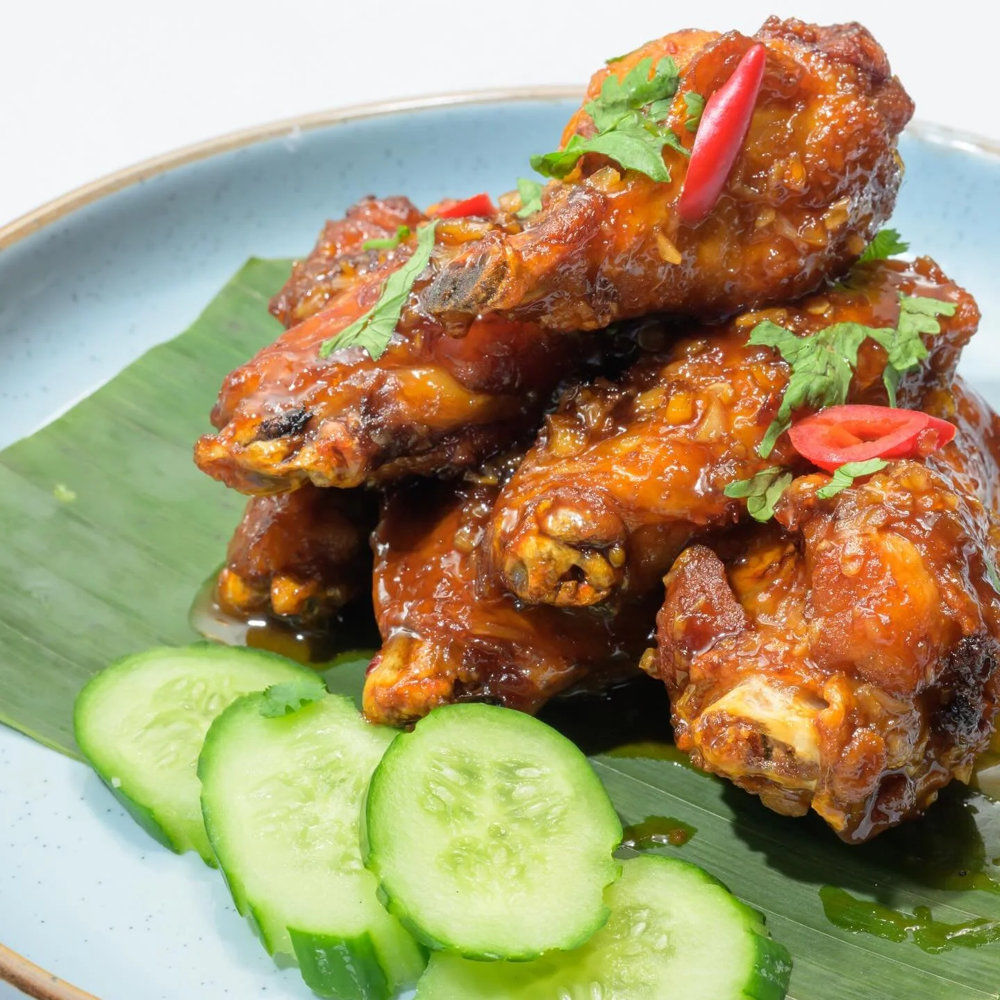 &bull; Thai Streat Wings 
with sweet thai garlic chili sauce.
#authenticthaifood #thaicuisine🇹🇭 #oldbridgenj #newjerseyfood #newopening #nj