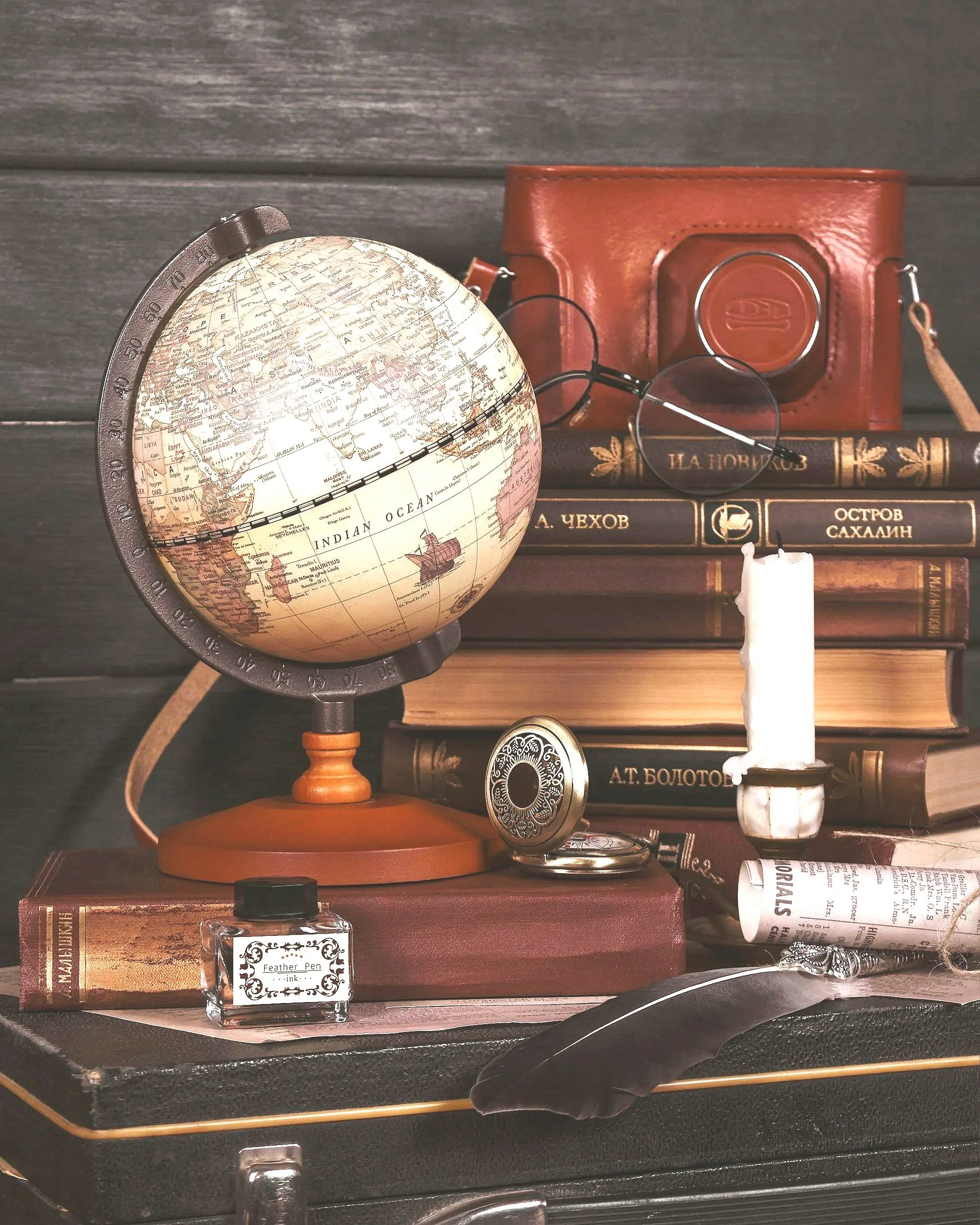 San Antonio based judgement free professional organizing helping seniors age in place and keep the things they need while letting go of the things they dont so that it isn't a burden on their family members to deal with.