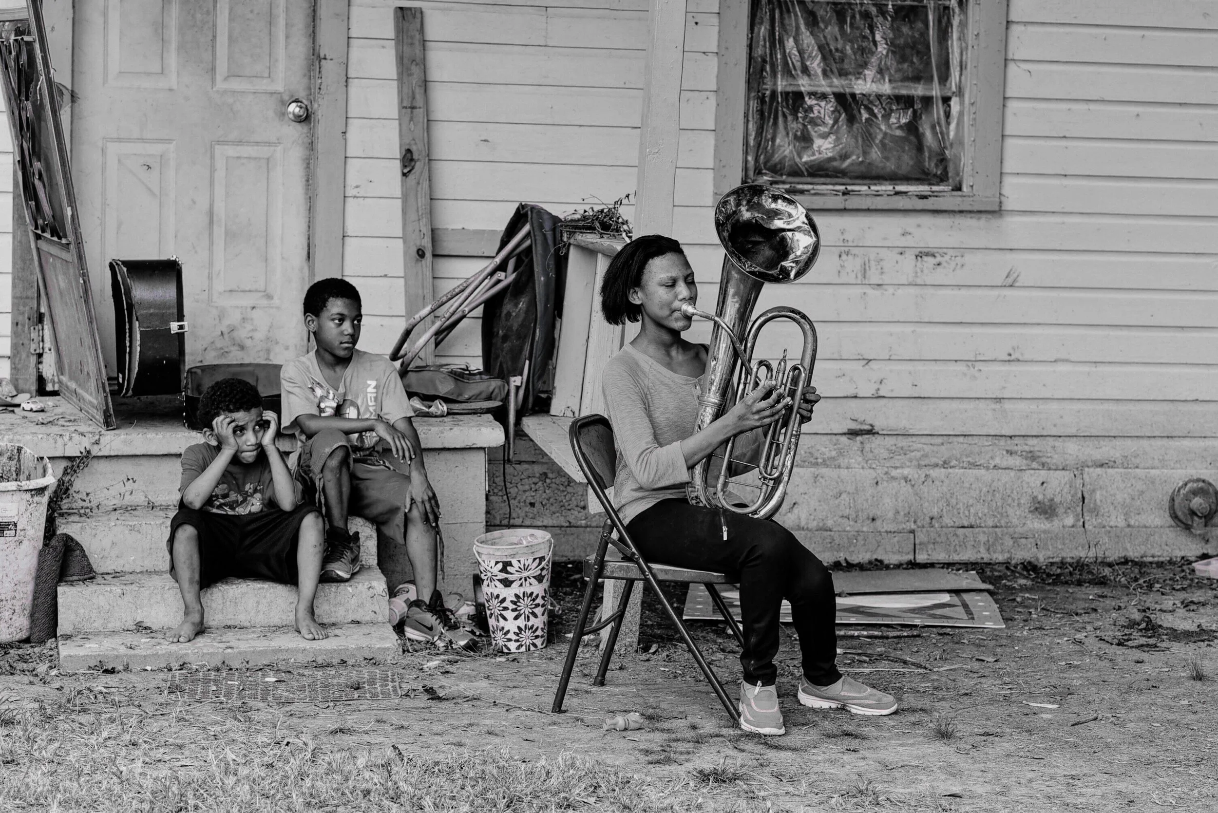 The Delta ( Black & White )