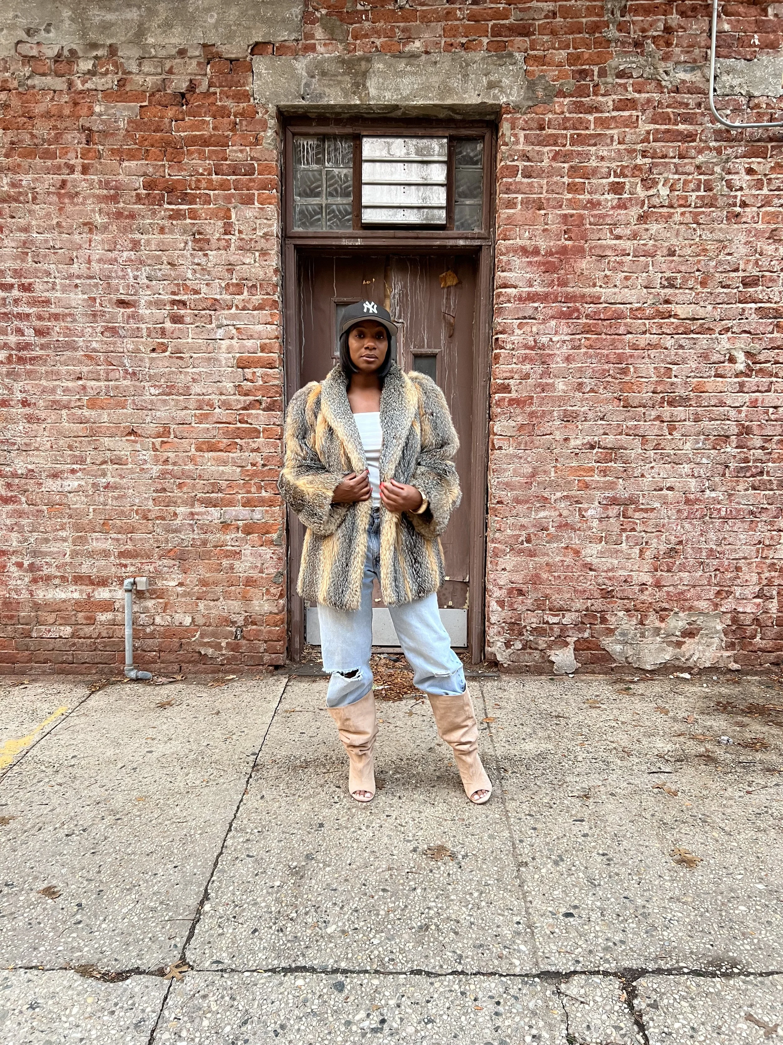 THE LUCY - BLACK FRIDAY SALE