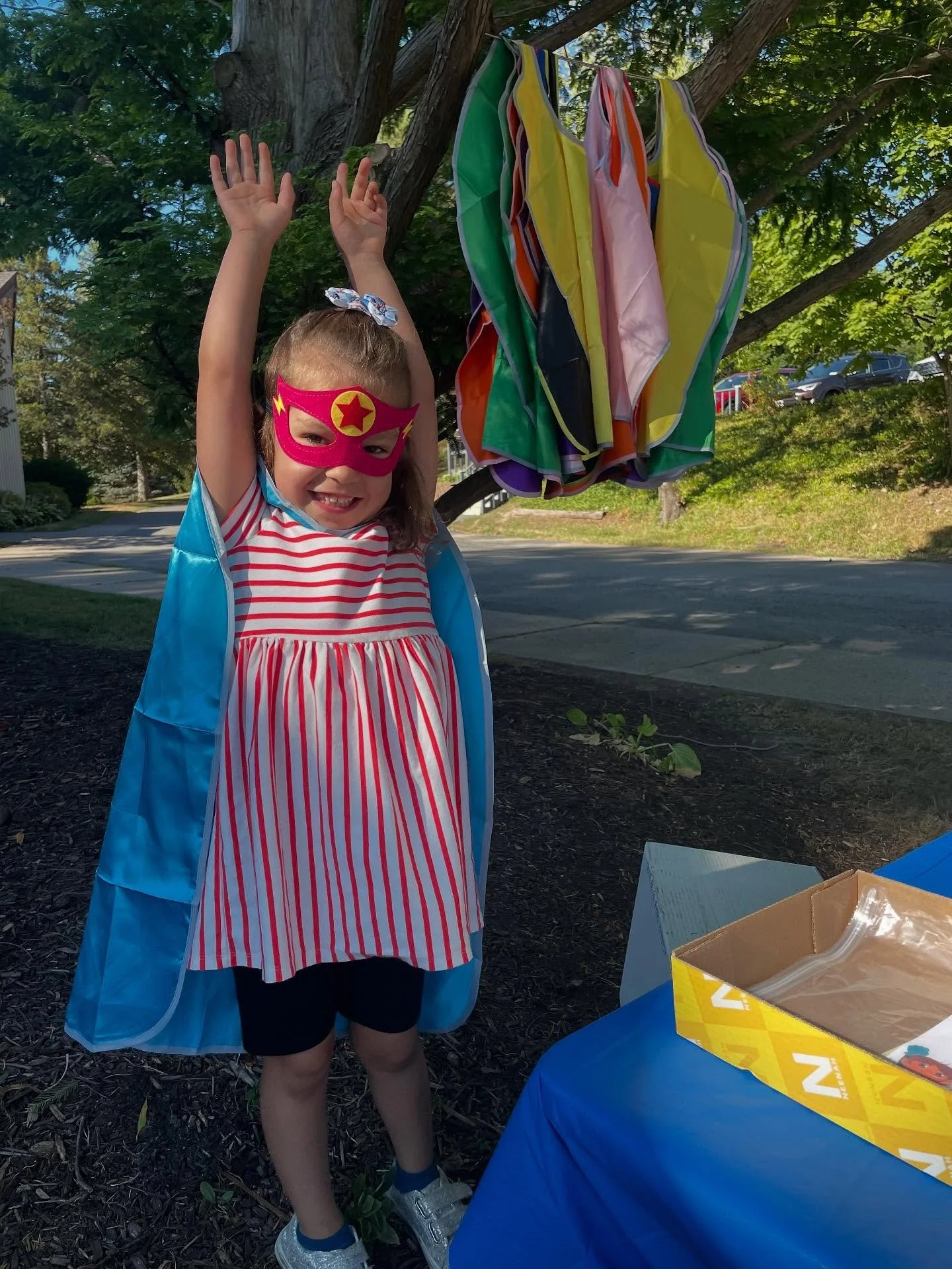 Thank you so much to all of our ⚡️helper hero&rsquo;s⚡️and their families for making our playground look spectacular!! We are so grateful for our RNS community! 🤗