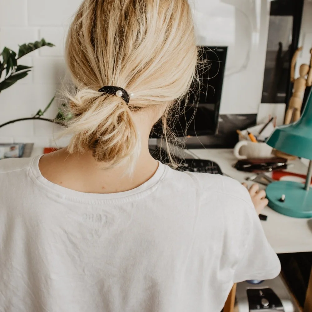 Helping small businesses build marketing that actually works—clear strategy, smart systems, and honest guidance.