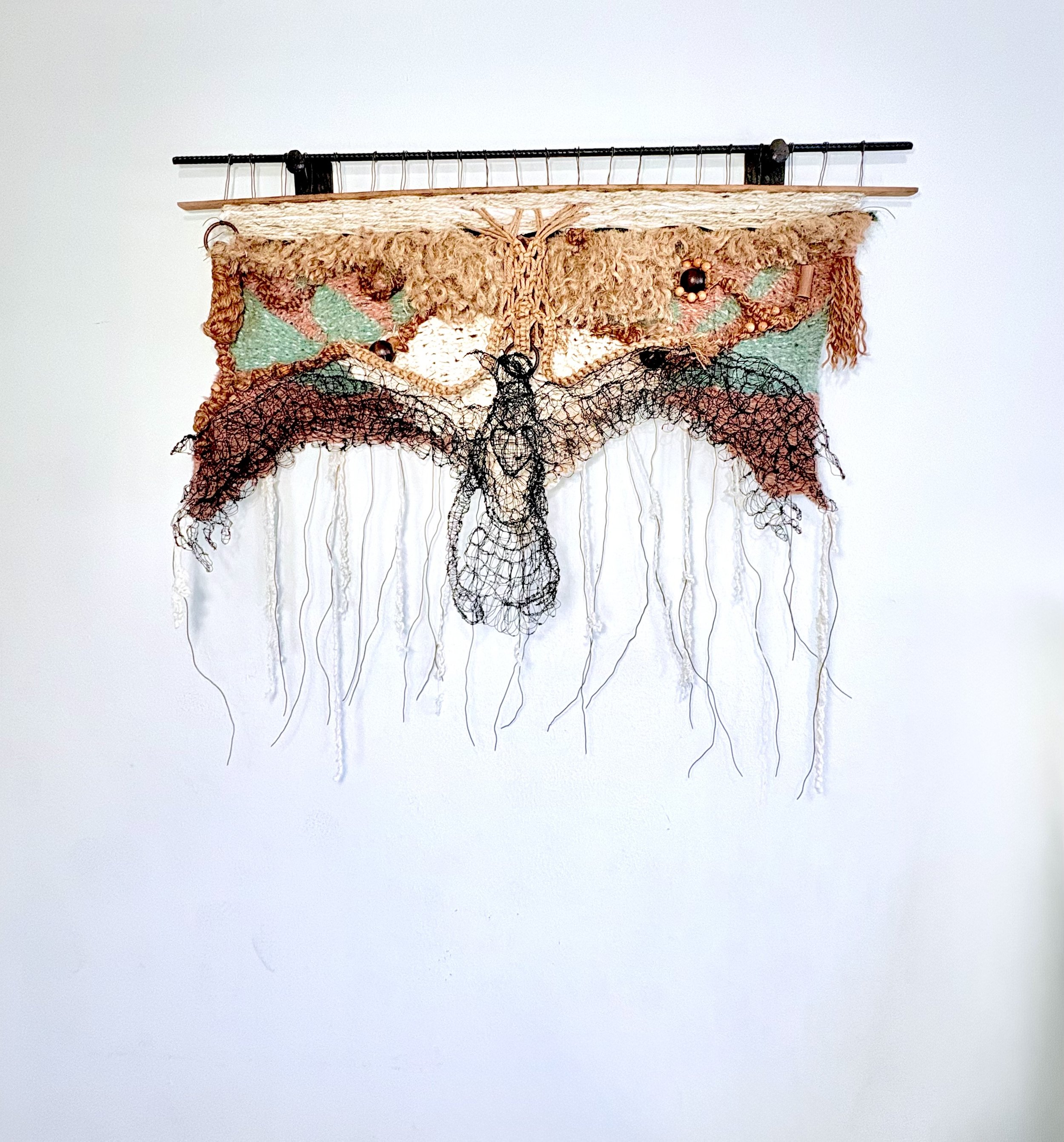 "Millie B" Wire Tapestry