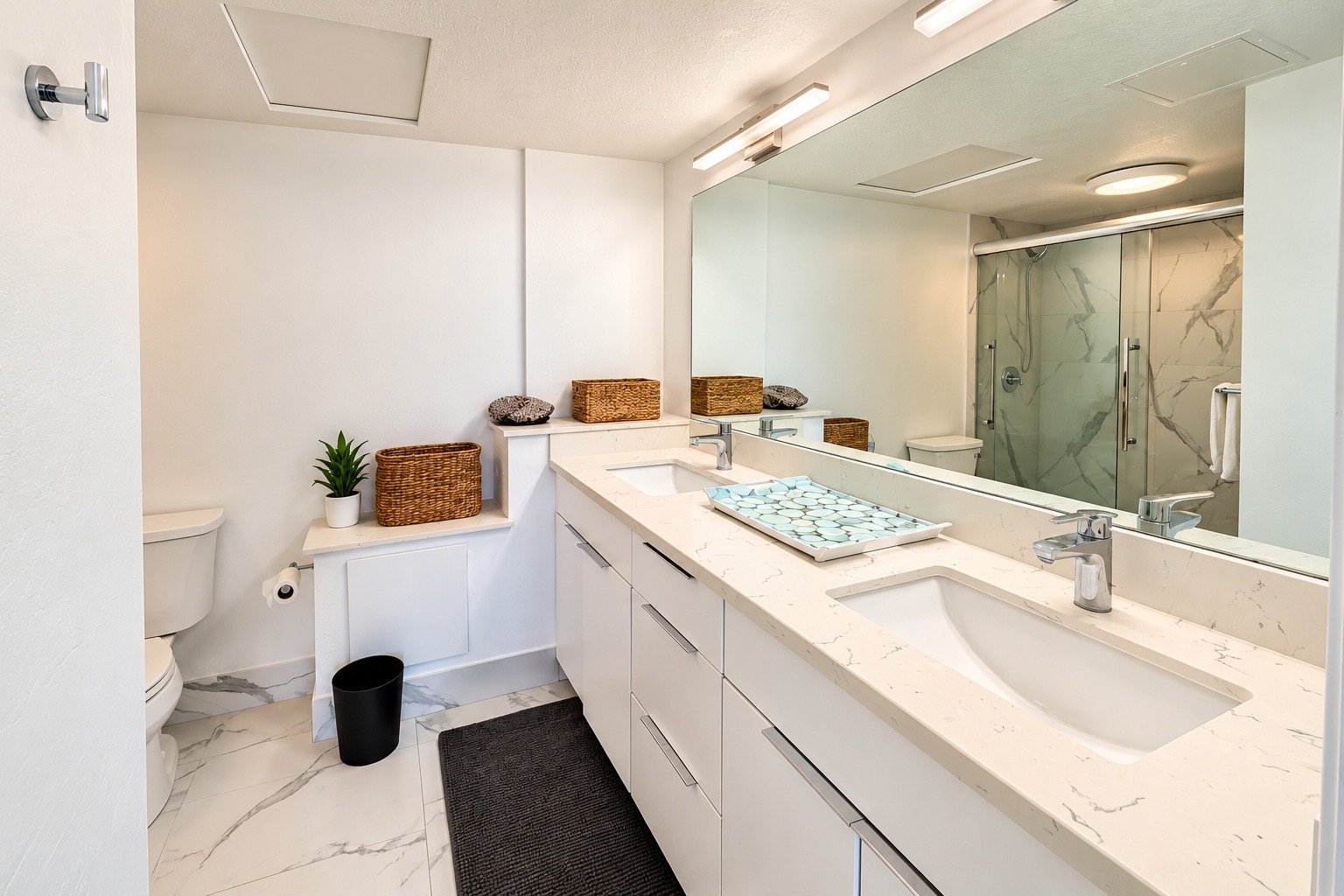 Enhanced_Bathroom_CRMLS.jpeg