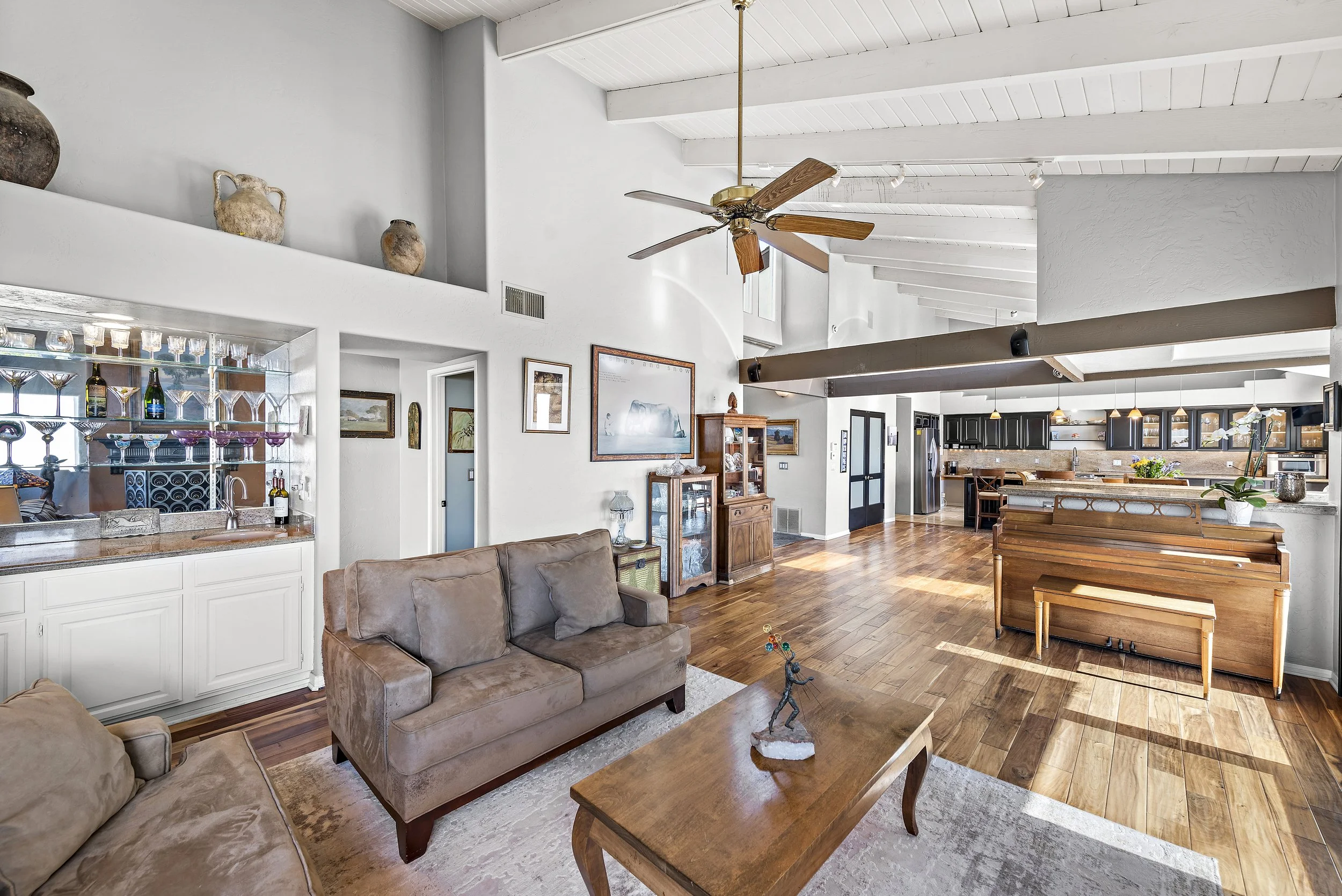 3253 Alta Laguna (12).jpg