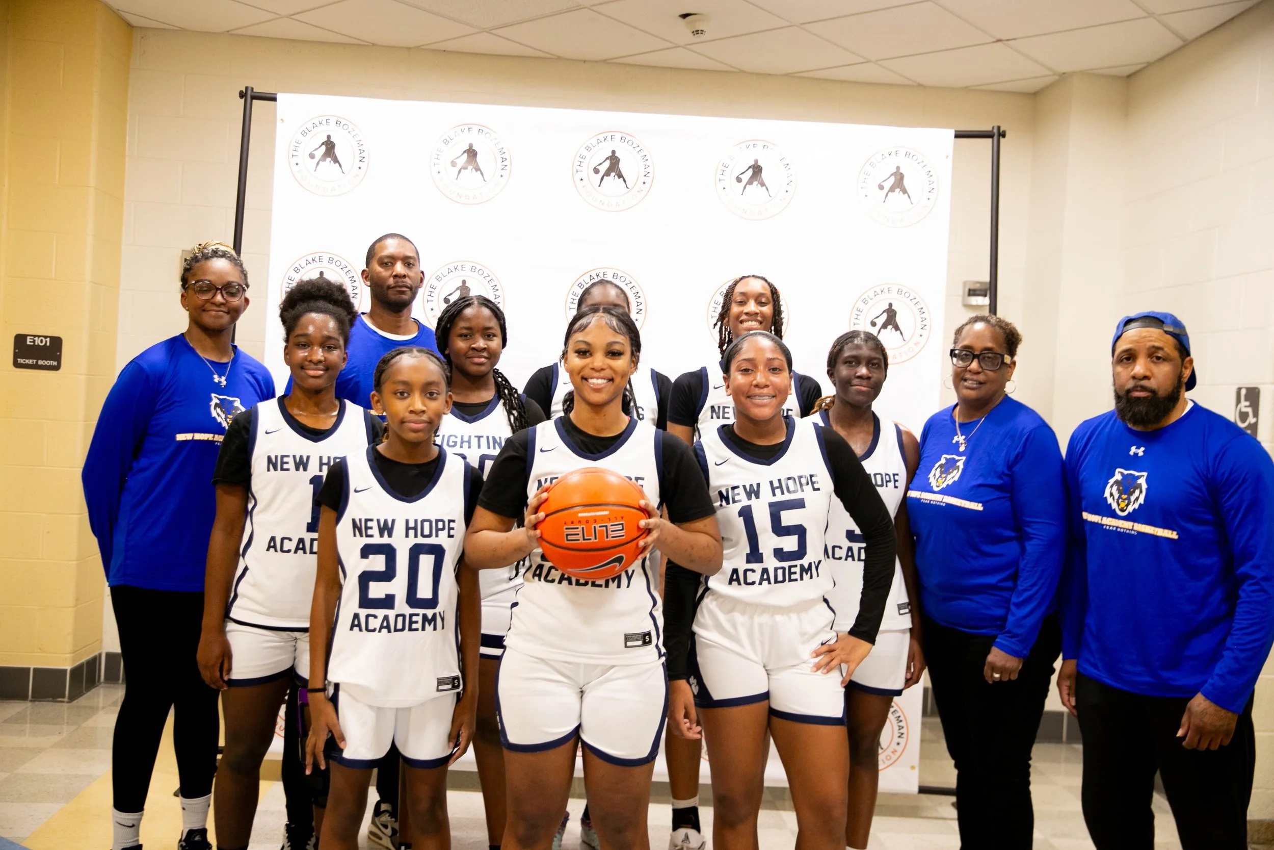 AU3I4948.jpg