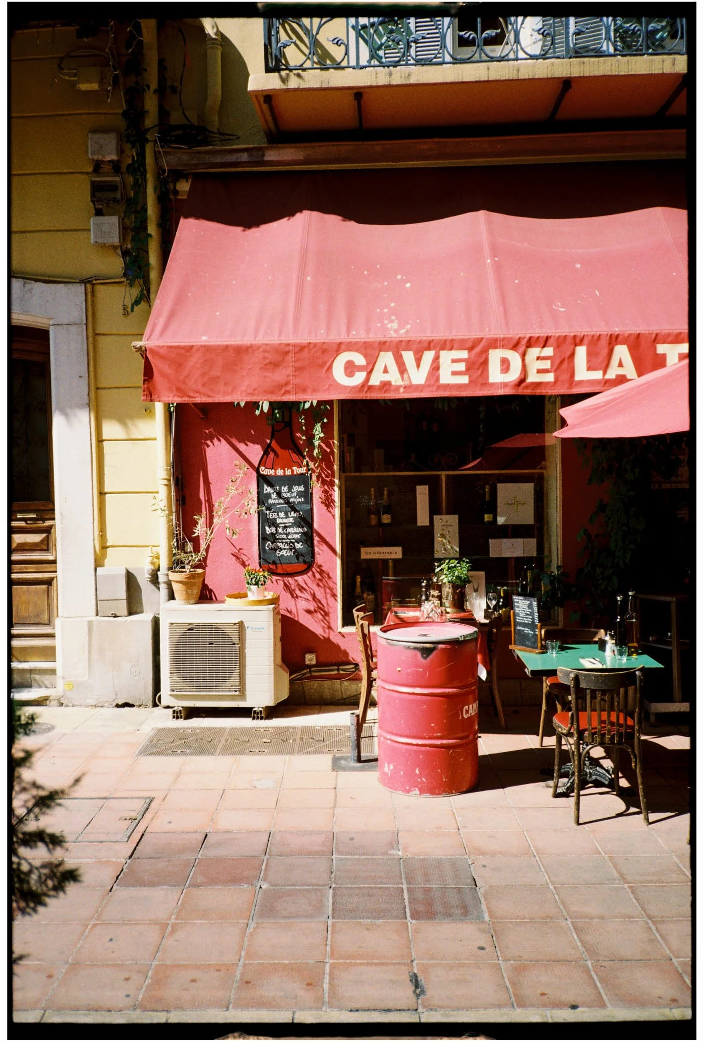 2025_06_17-18_PRP_Silence_Cannes_Film Scans_105.jpg