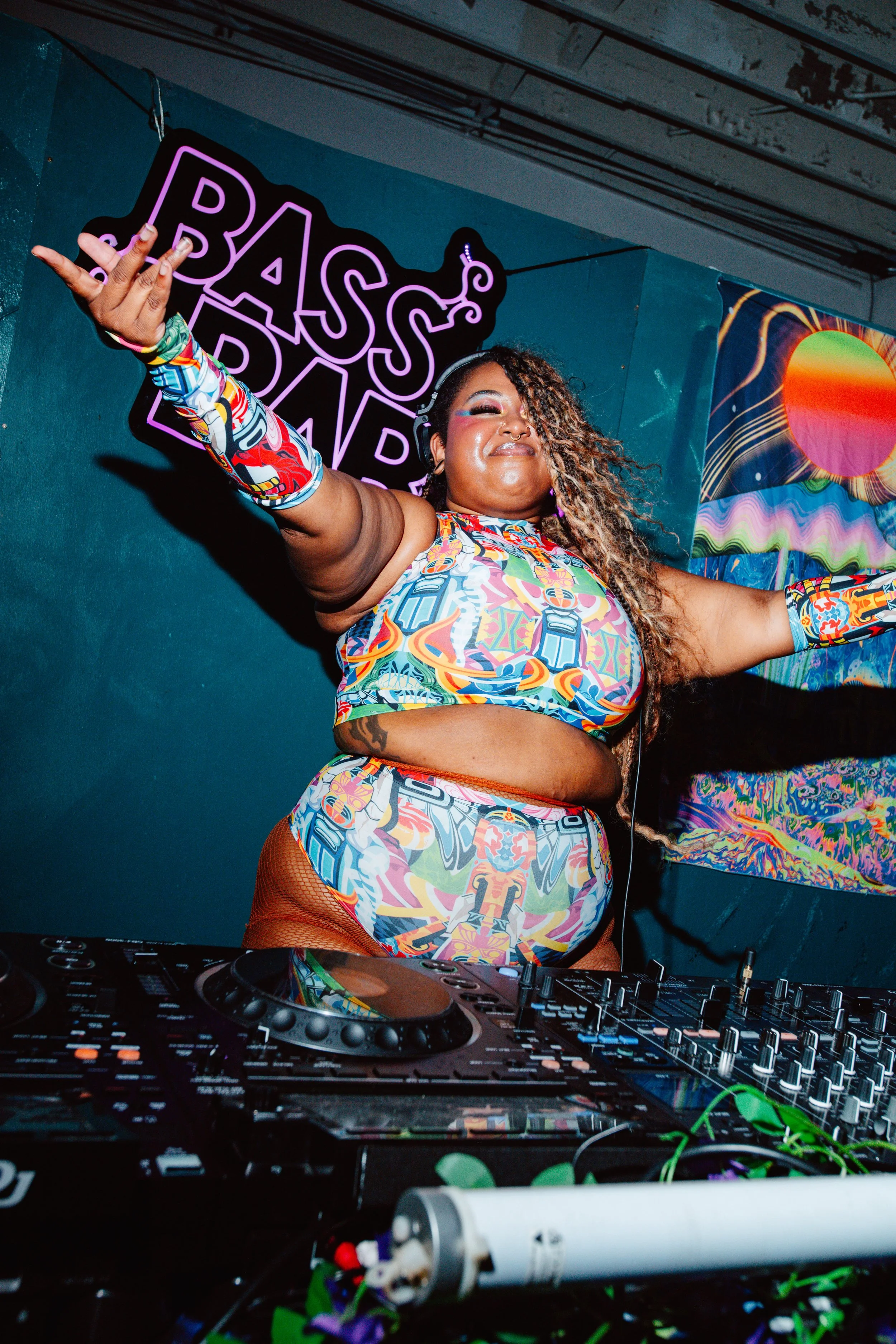 BassNBabes_20260822_SummerParty_LadyVanityRoux_KSeibert-5.jpg