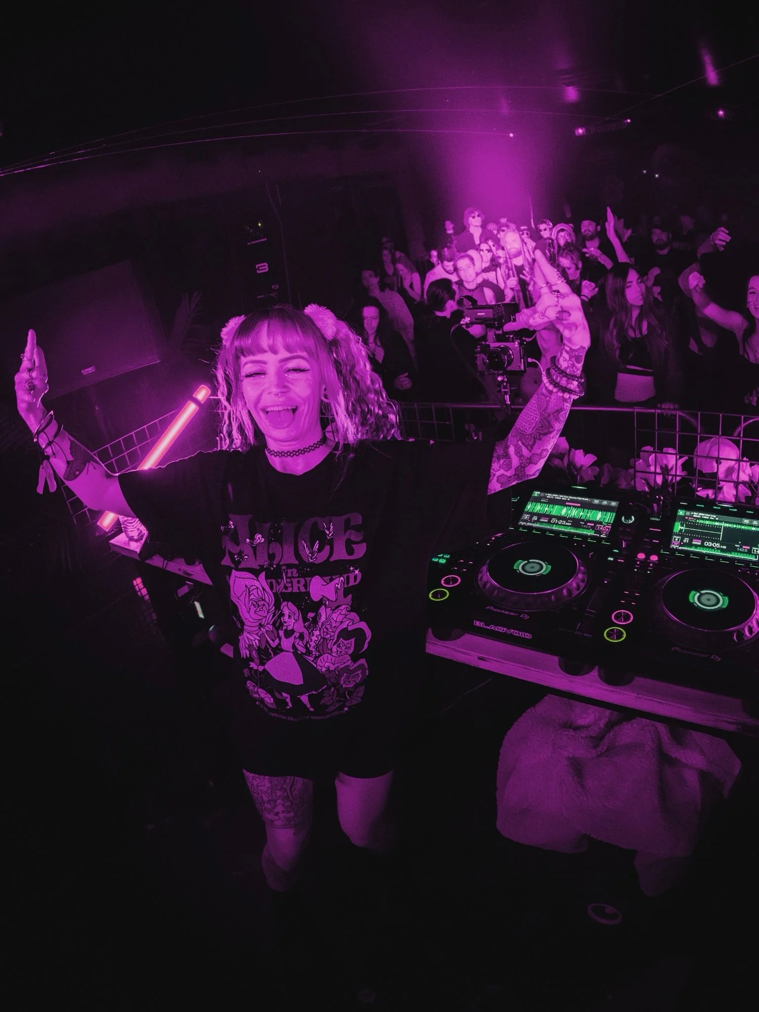 SALT BABE CITY 😈✨ we had a blast raging with you 🚀👽 Shoutout @blaqvoid for bringing us out to SLC and showing us how yall get down‼️ 

🌈 Pride month shenanigans are up next!
June 4 Denver @theblackbox5280 
June 13 Los Angeles secret location 

📸