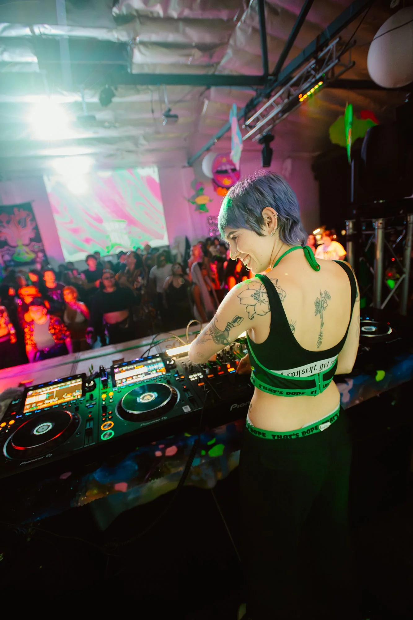 20260425_BassNBabesNBlaze_LosAngeles_BabyKush_KSeibert-5.jpg