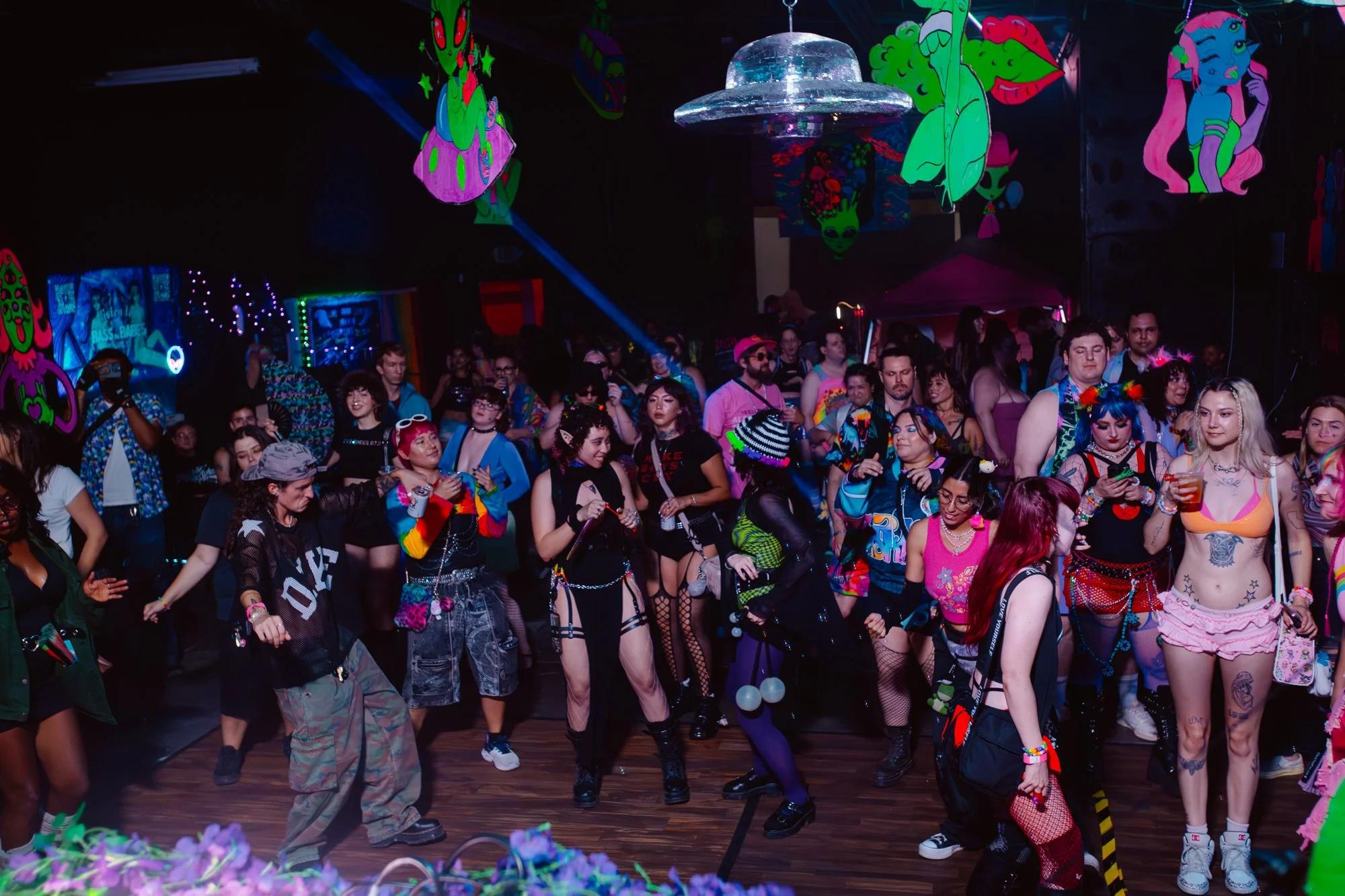 BassNBabesPride2026_20260613_Burbank_Kseibert_Atmo-51.jpg
