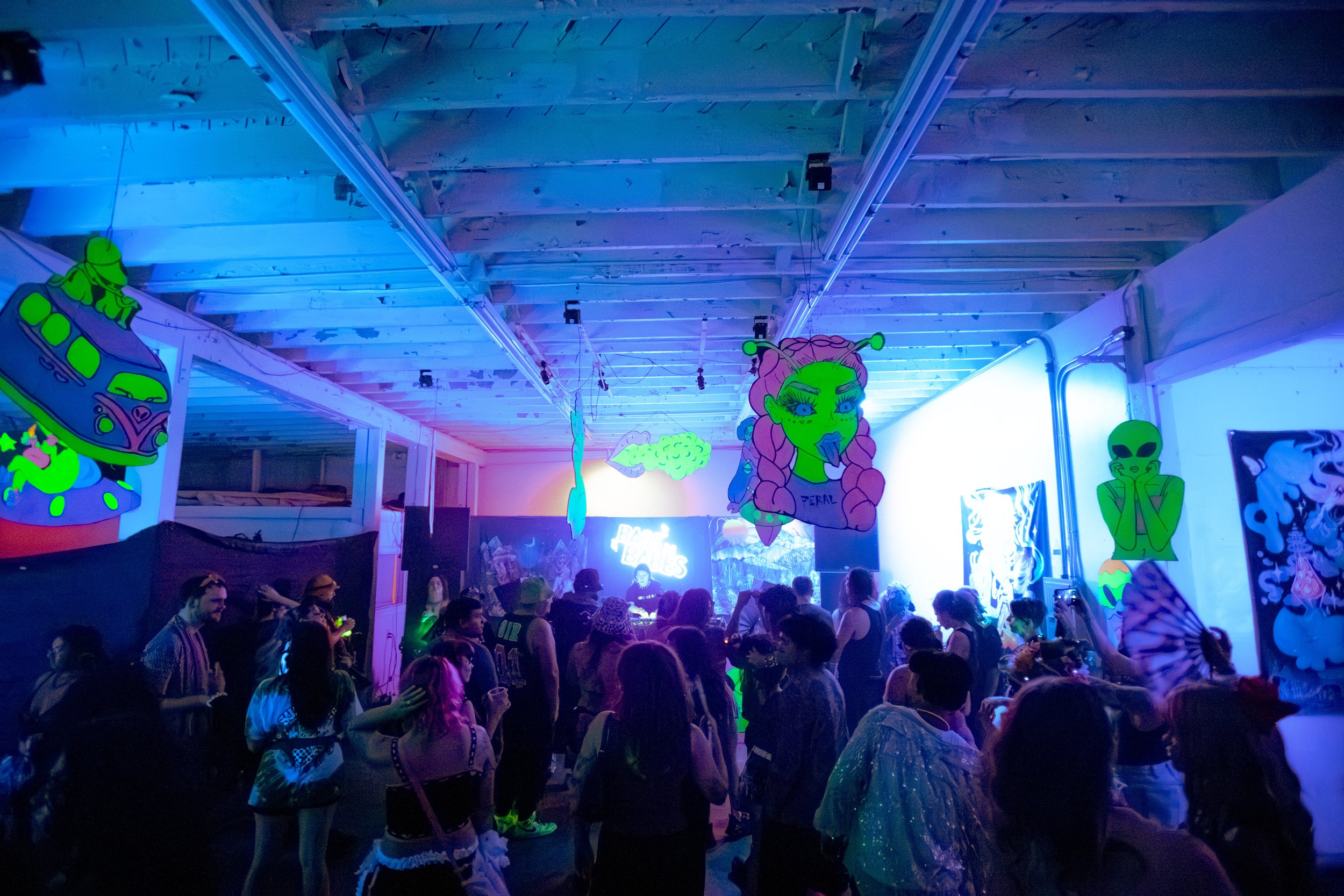 BassNBabes_20260822_SummerParty_Atmo_KSeibert-83.jpg