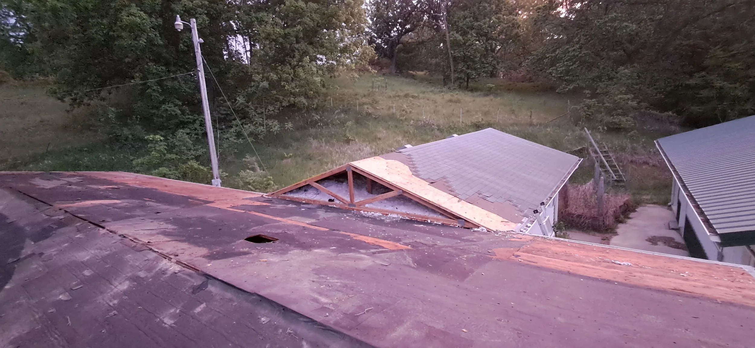 Roof Separation of Mobile Home and Addition.