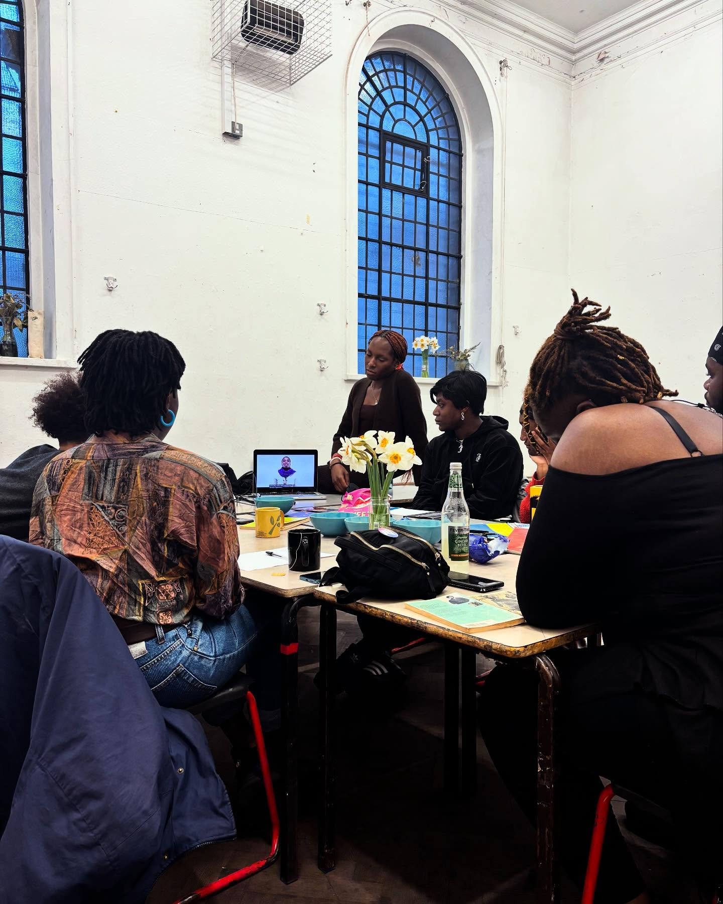 Sending a big thank you to @1.chloe.f for leading Susan amazing workshop with a beautiful and brilliant group of loved ones. 
This one will go down in the books!