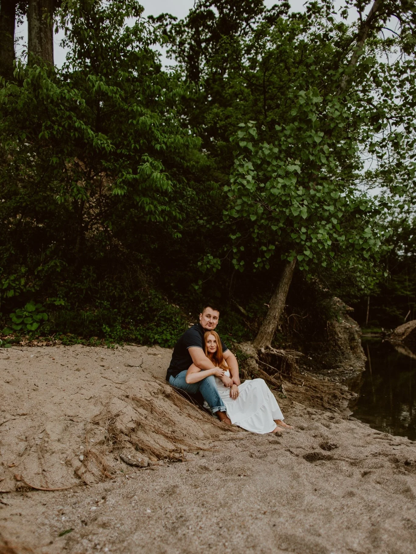 WHEWWWW the level of obsessed I am with these should be studied. there is something so deeply rewarding about a friend trusting you with their biggest life moments and i just feel so honored to photograph these two 🫶 enjoy this larger than normal sn