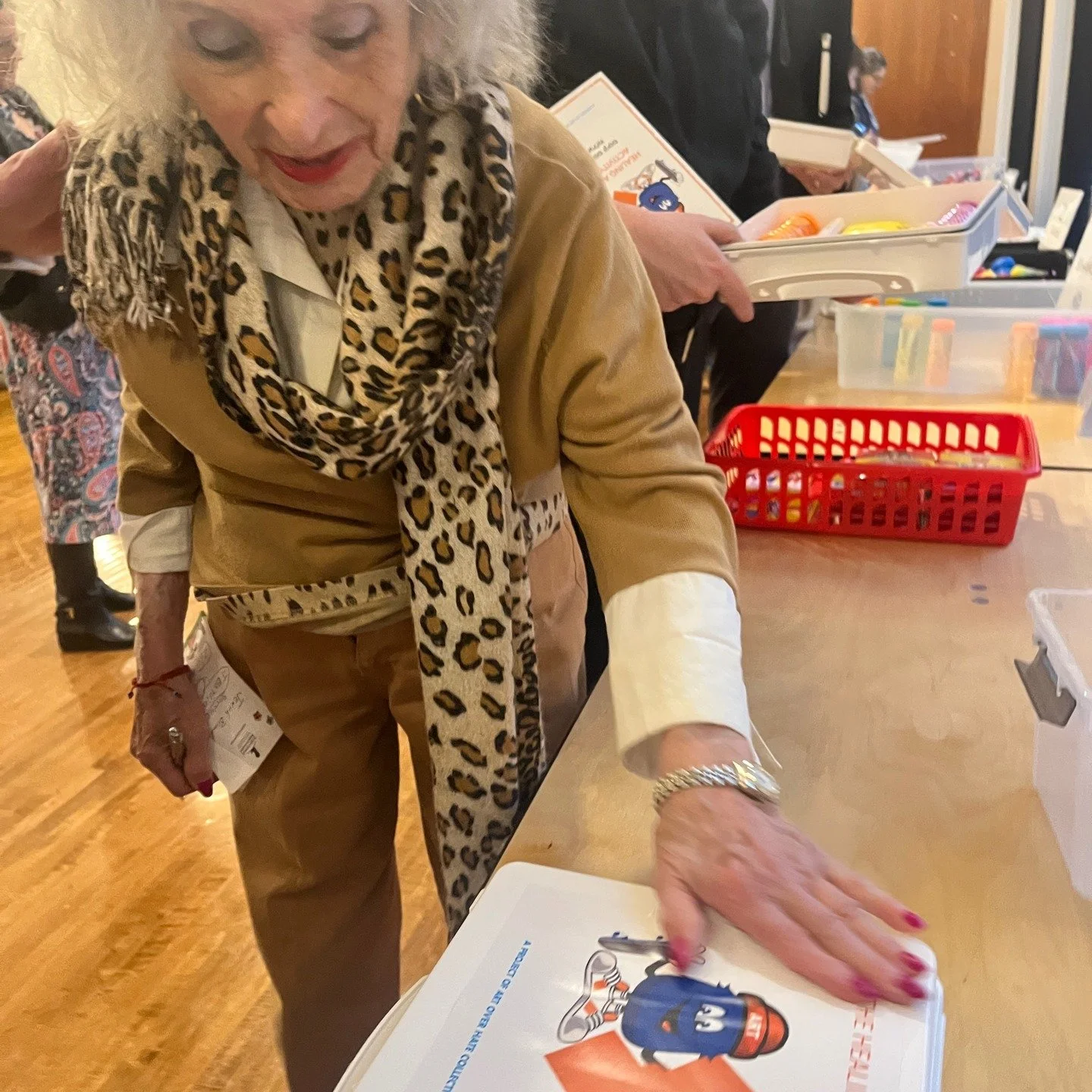 Healing Arts Kits Packing Event at Anshe Emet Synagogue in Chicago. Thank you for helping more children suffer less from PTSD.