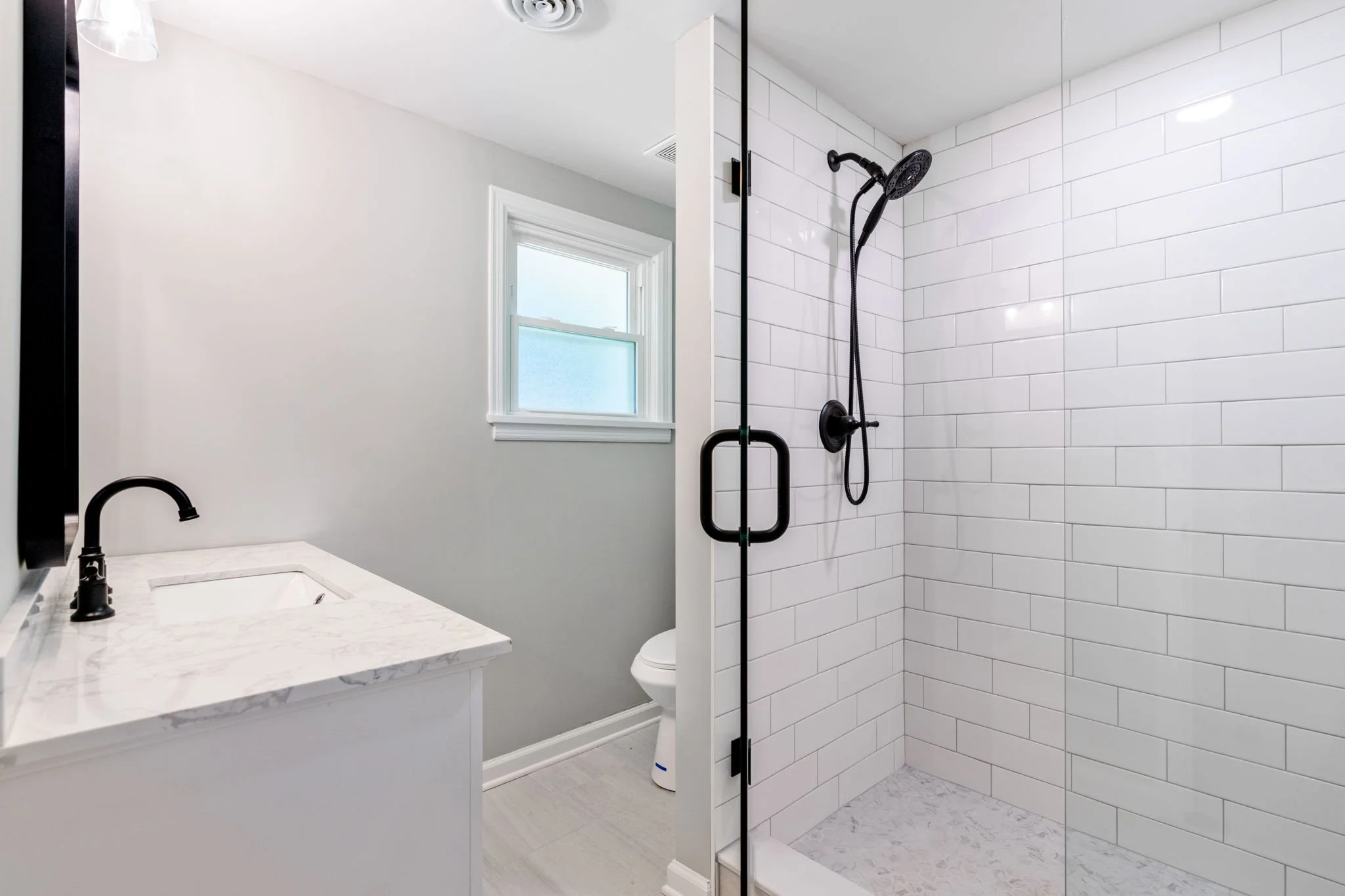 1606 Vivian Ln-48.jpg