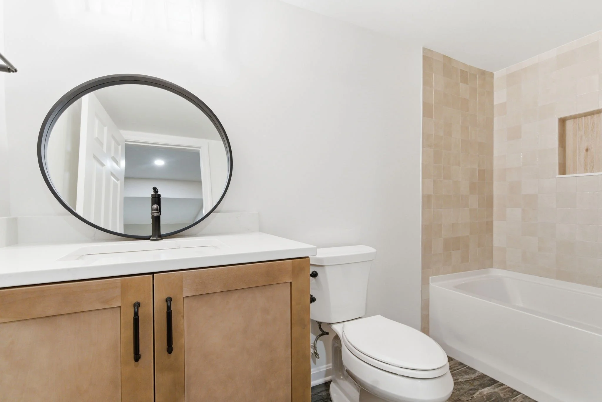 8618 Nottingham Pkwy-60.jpg