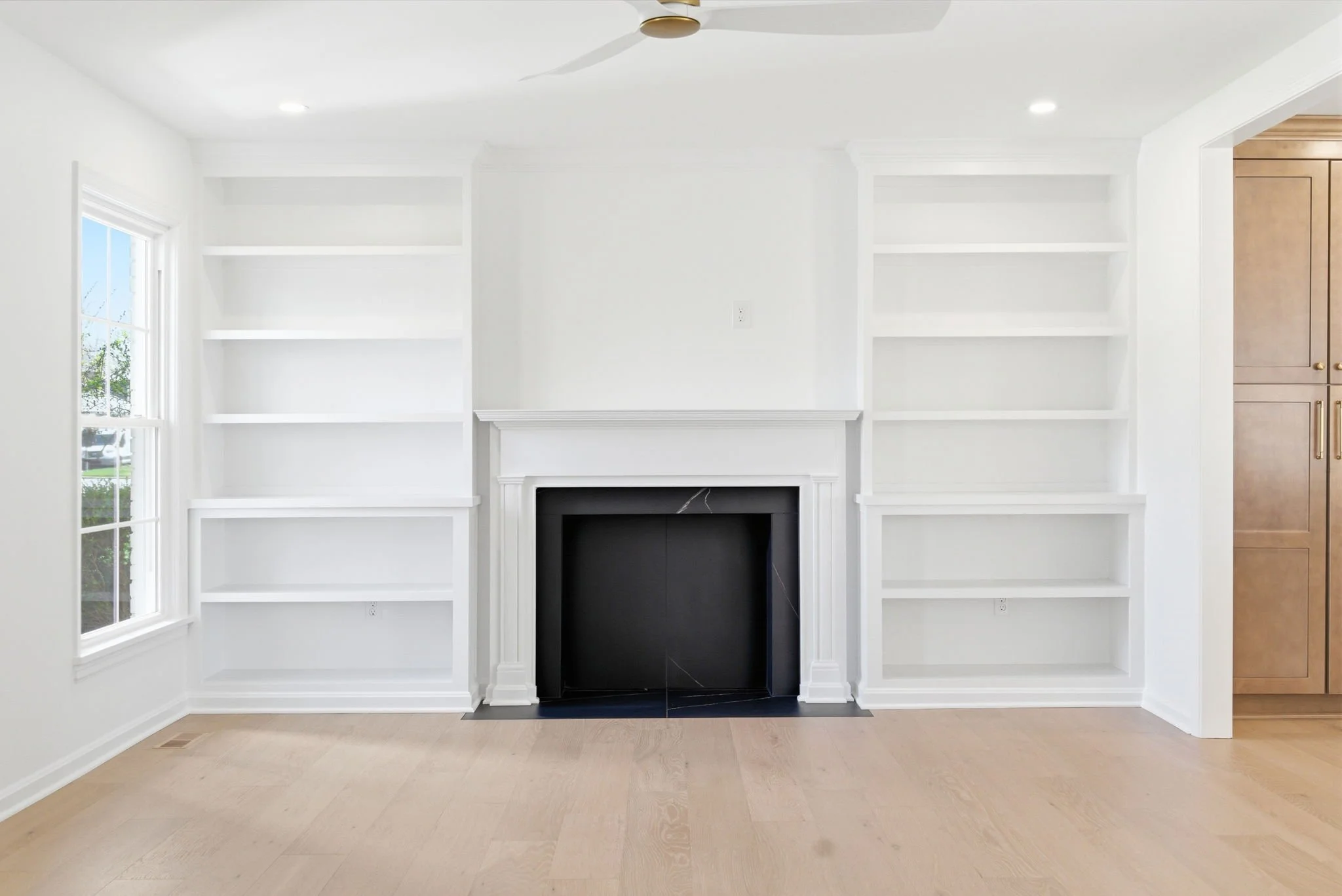 8618 Nottingham Pkwy-11.jpg