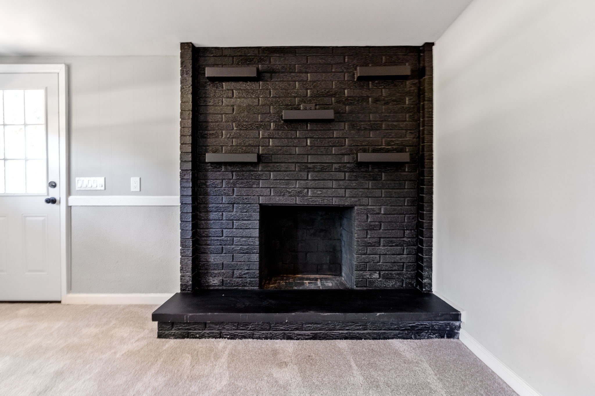 1606 Vivian Ln-45.jpg