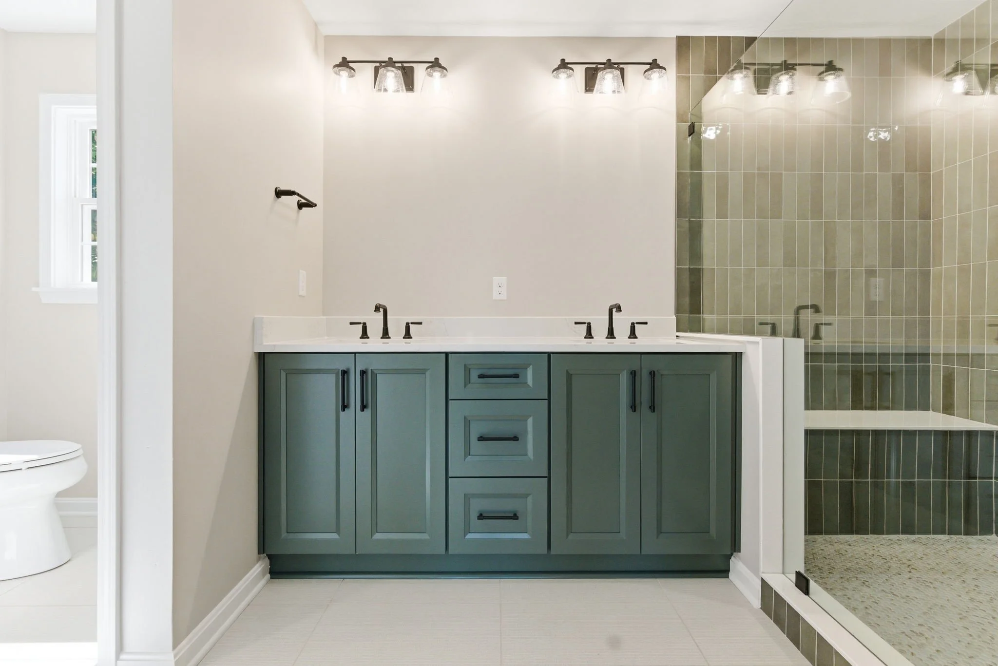 8618 Nottingham Pkwy-35.jpg