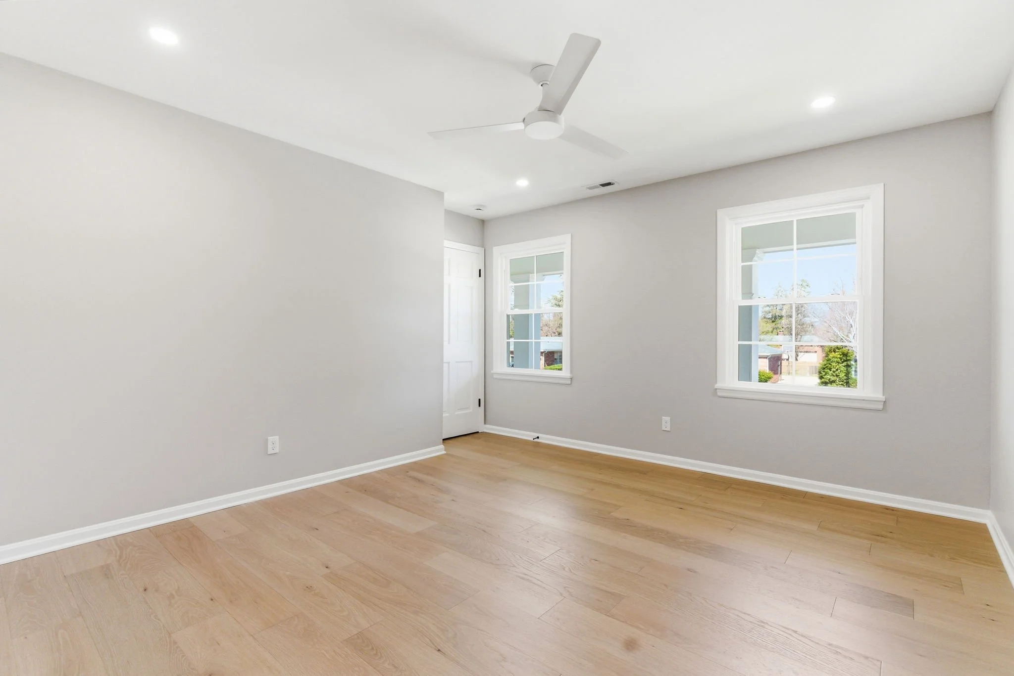 8618 Nottingham Pkwy-49.jpg
