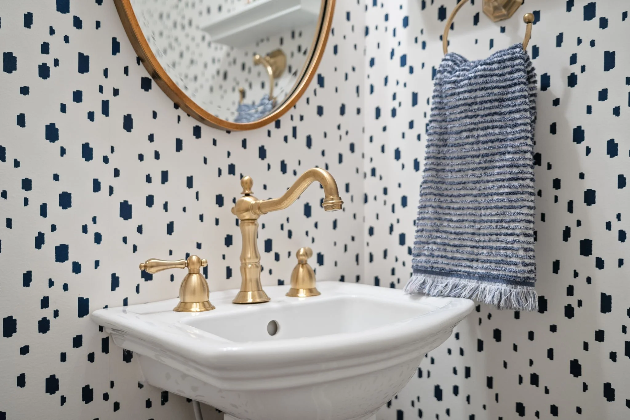 404 Browns Ln-33.jpg