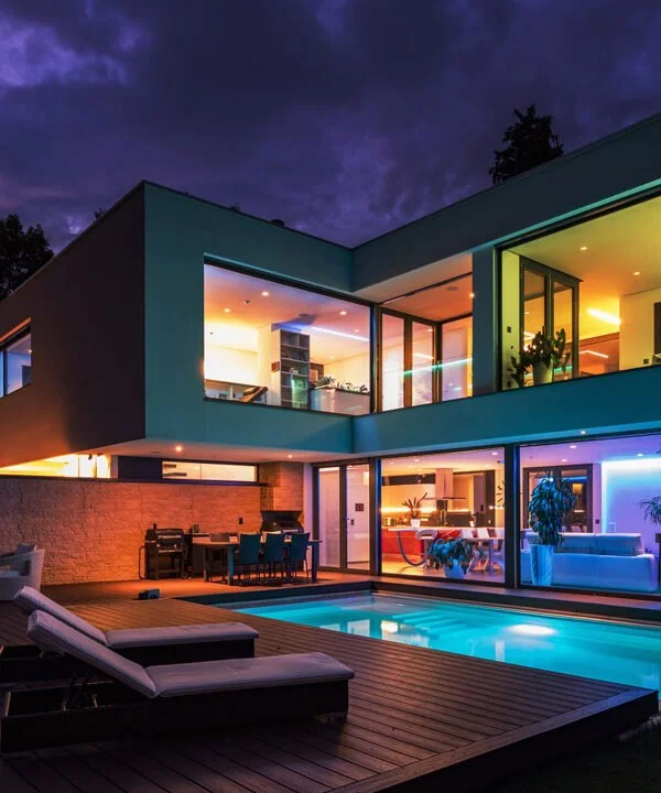 Architectural and Landscape Lighting Design in High End Coastal Home